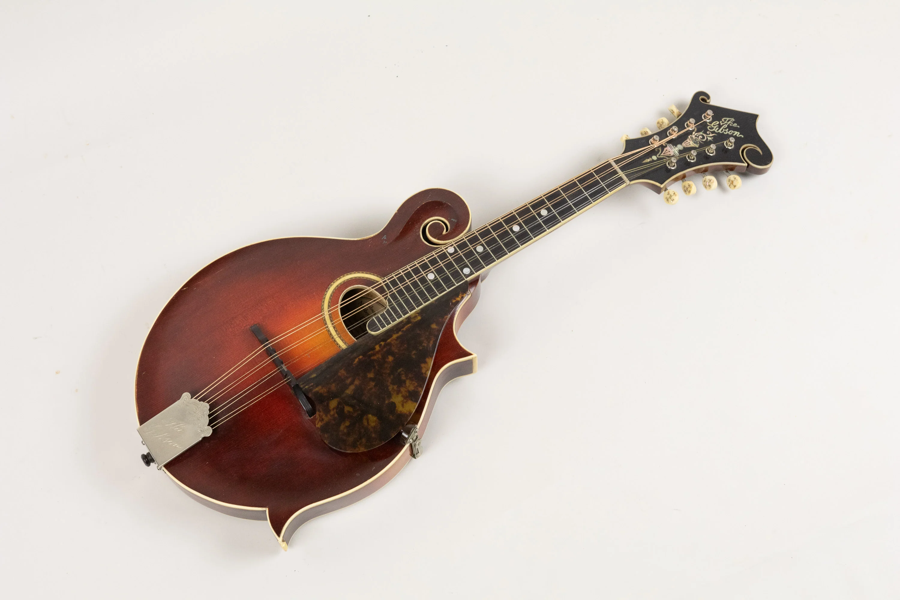 1917 Gibson F-4 mandolin - Martin Barre Collection - Image 6