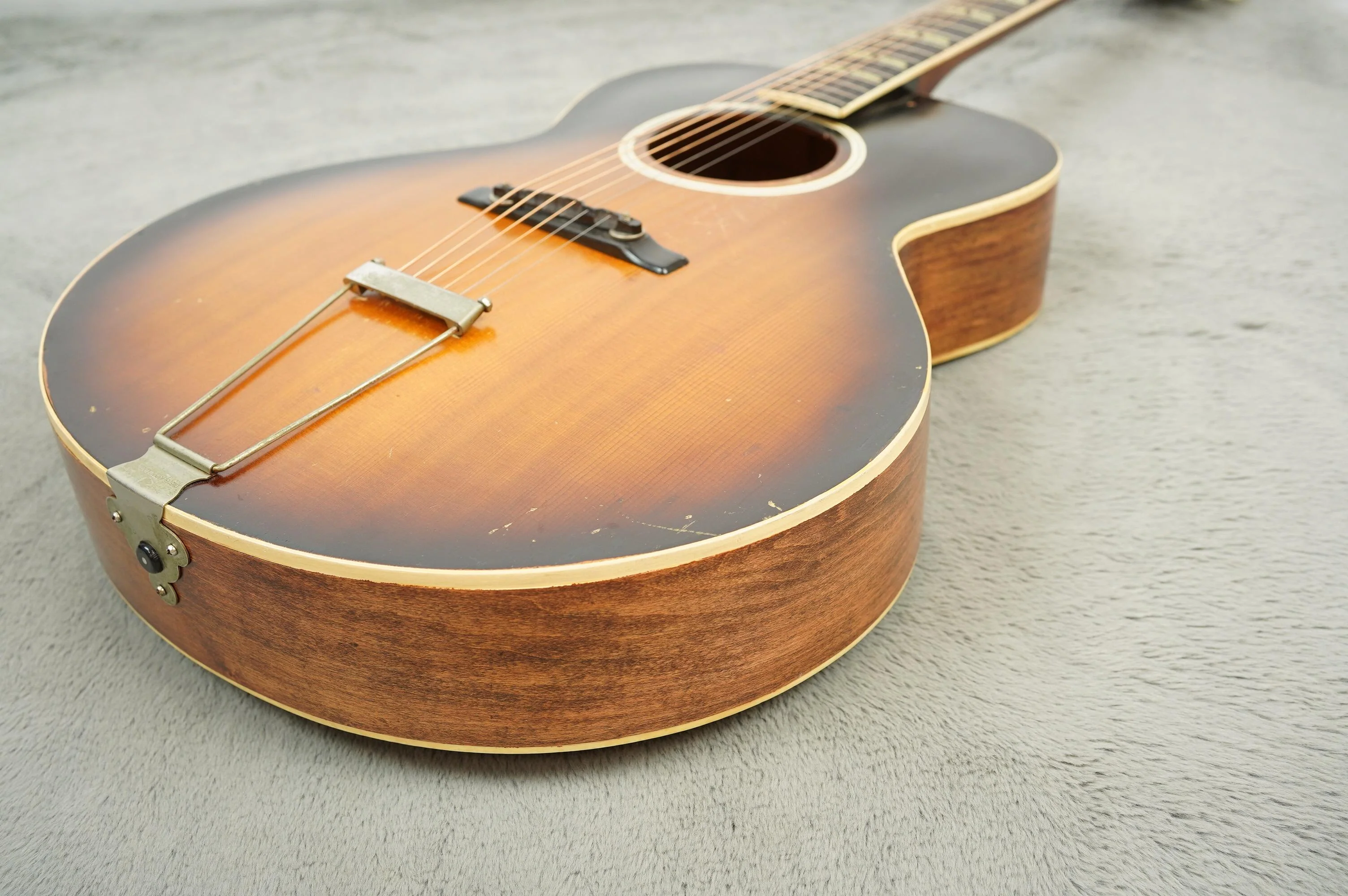 1929 Gibson L-4, Sunburst - Image 6