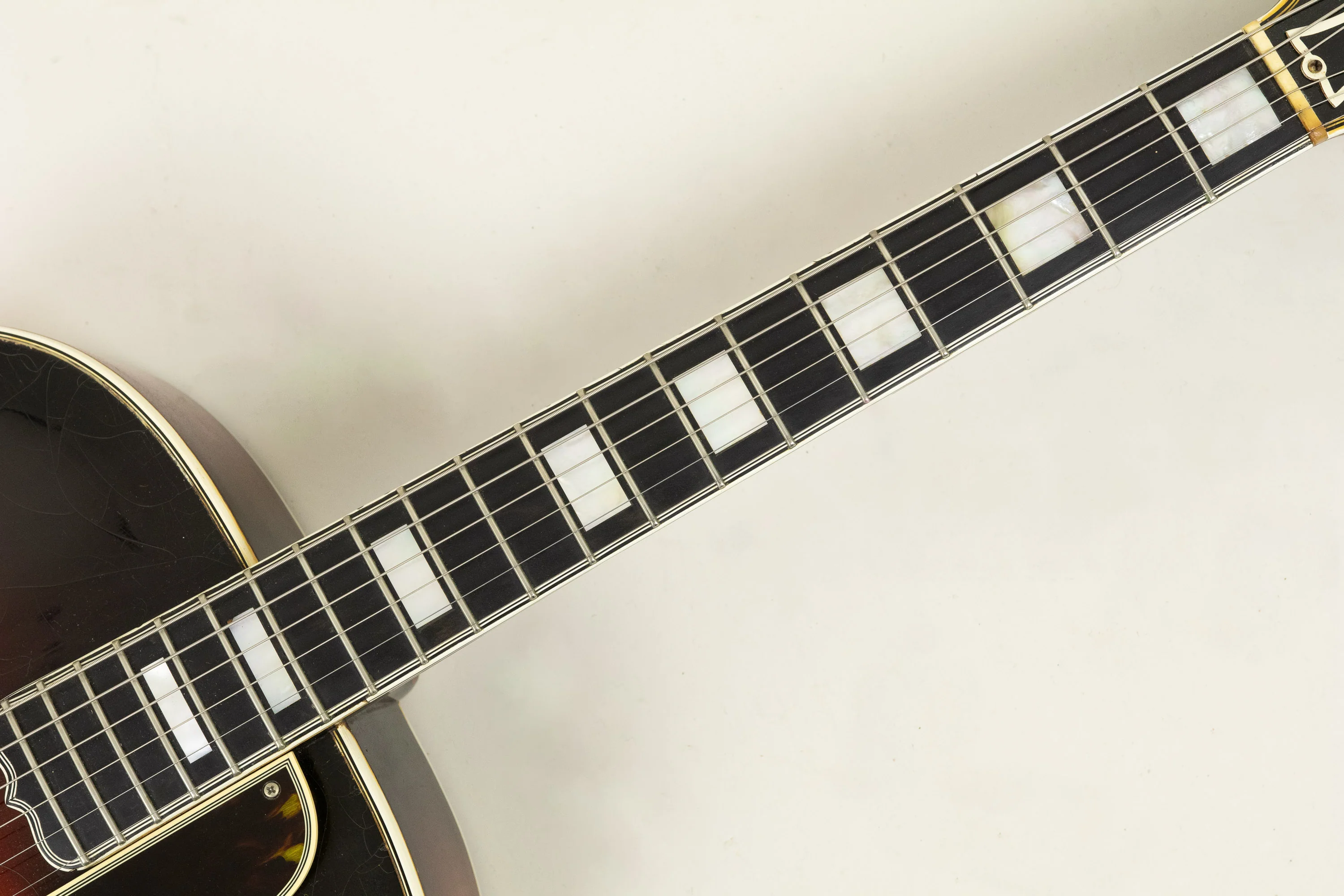 1941 Gibson L-5, Sunburst - Image 8