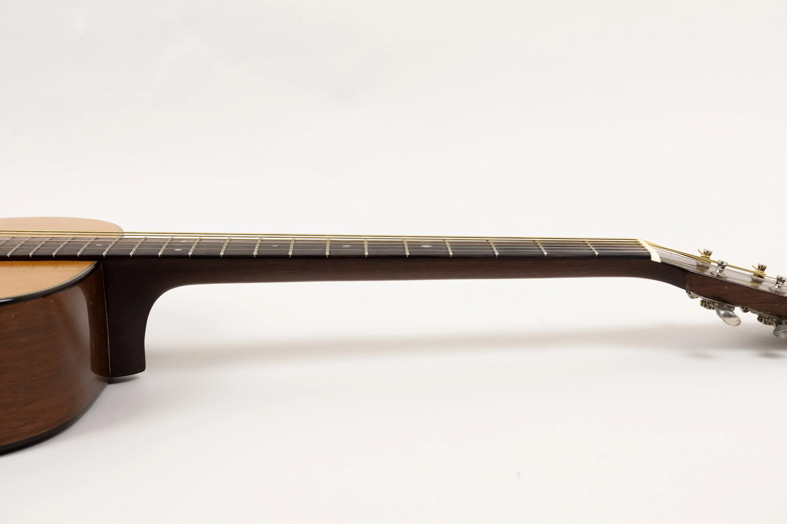 1951 Martin 00-18 - Image 11