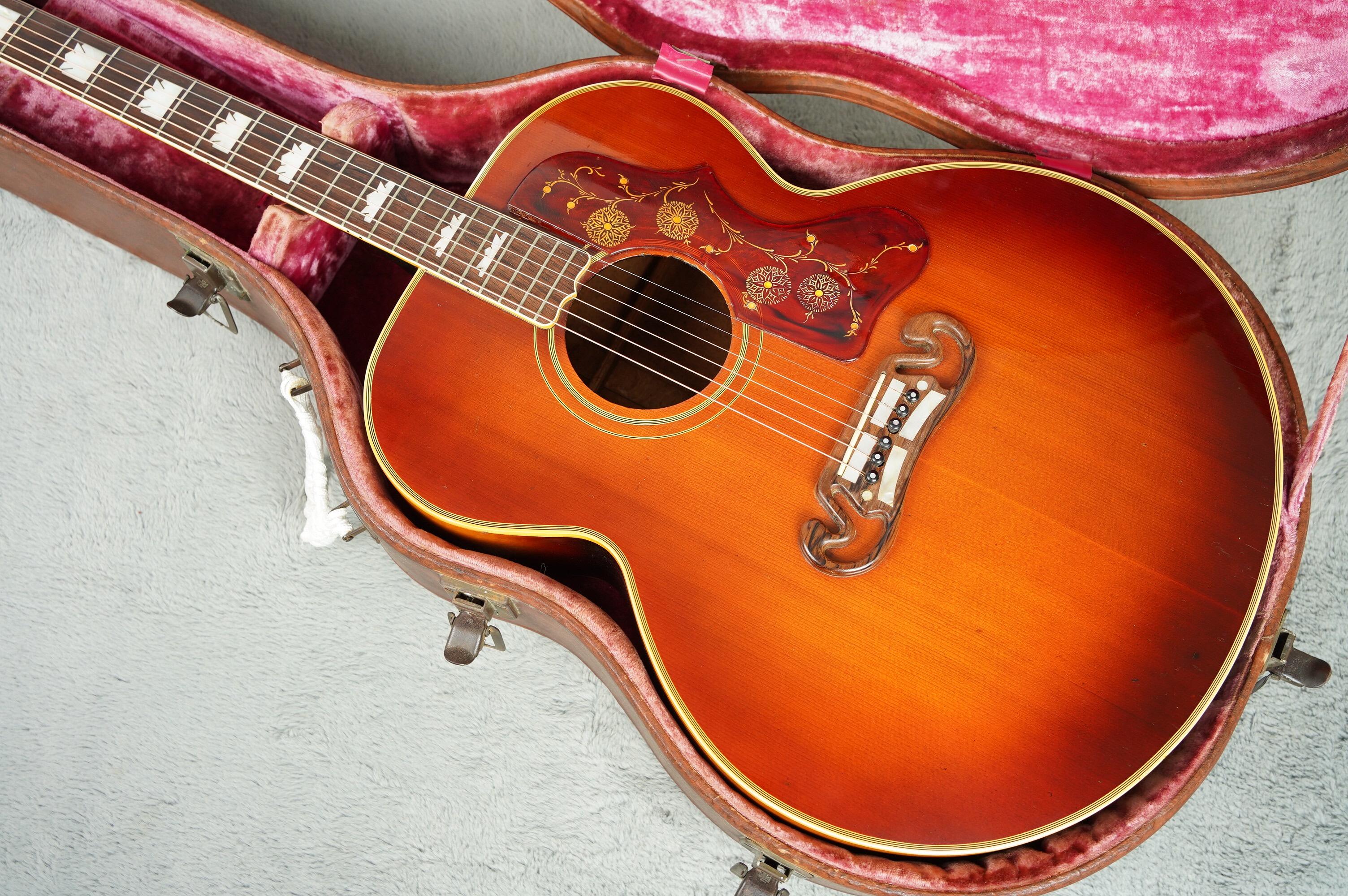 1955 Gibson J-200, Sunburst + OHSC - Image 3