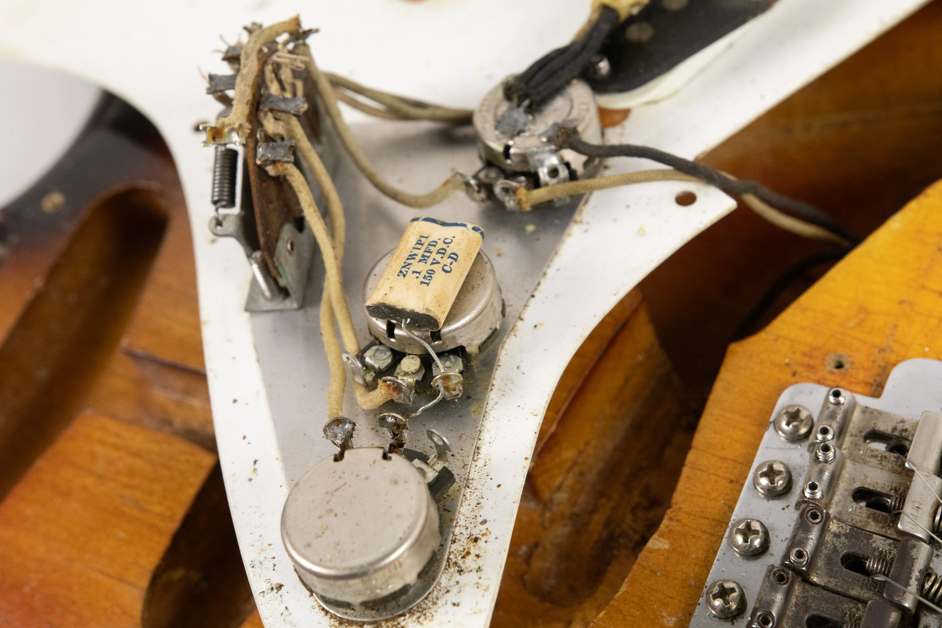 1959 Fender Stratocaster, Sunburst - Image 37