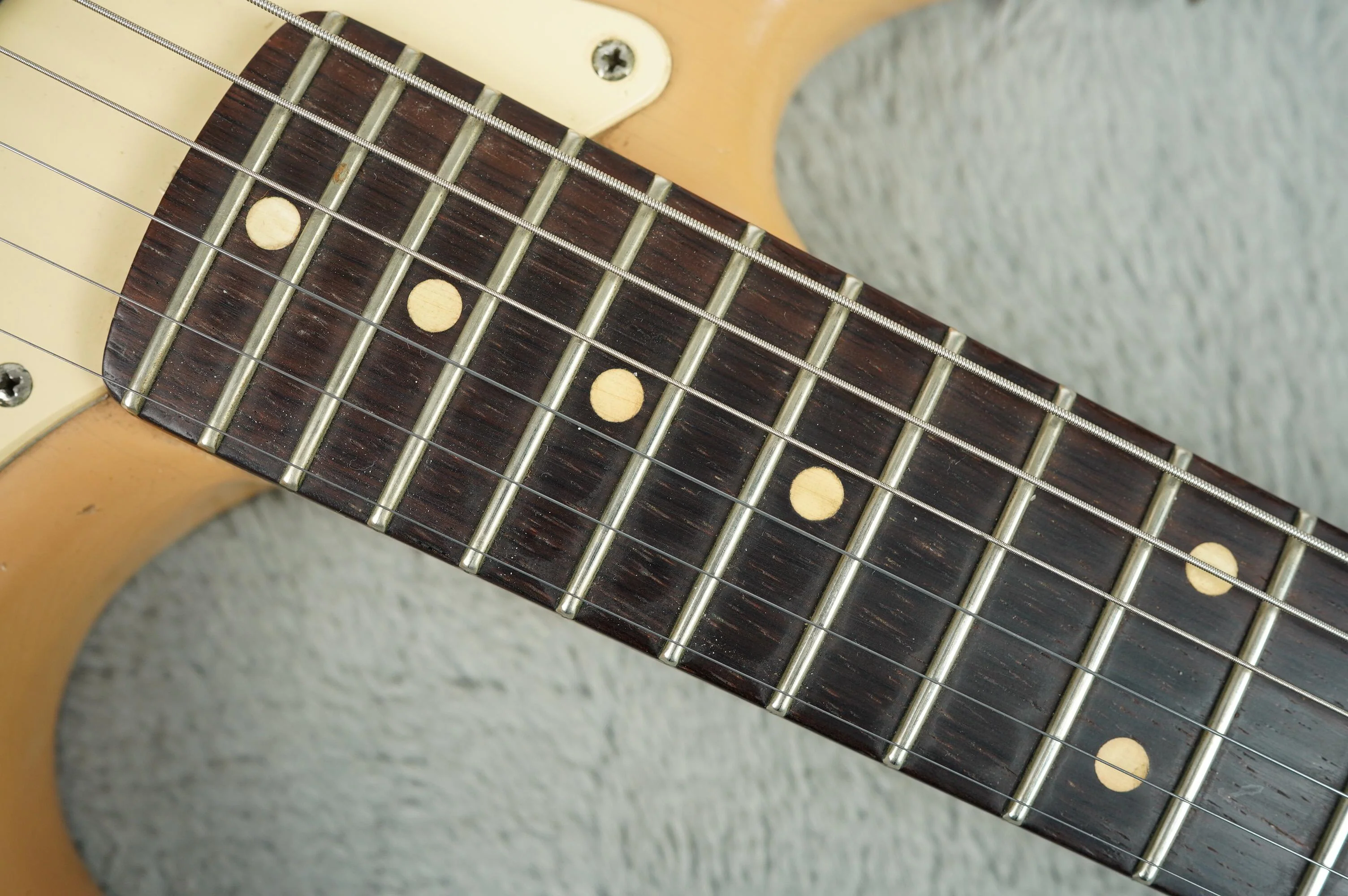 1960 Fender Duo-Sonic + OHSC - Image 16