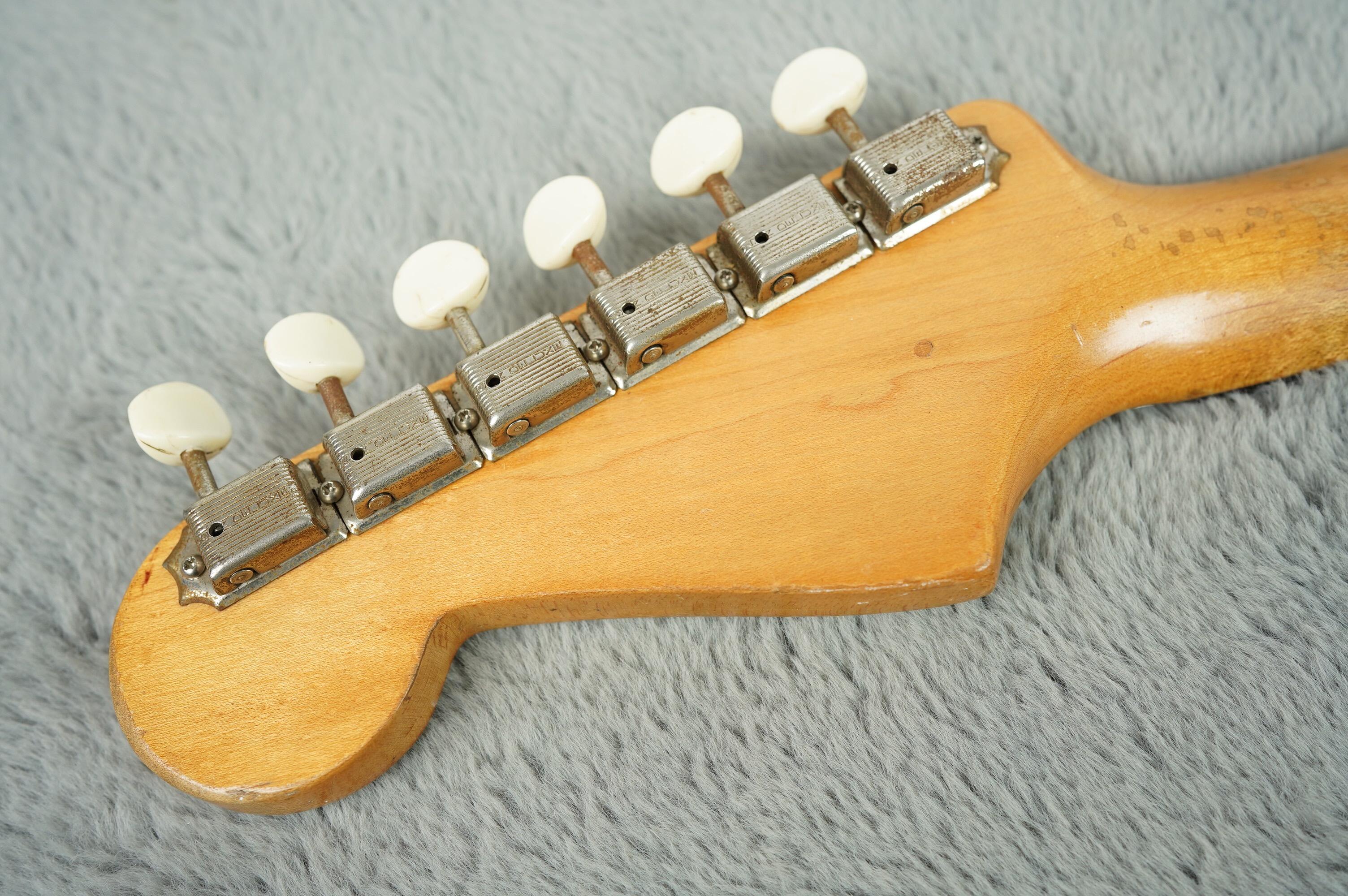 1960 Fender Duo-Sonic + OHSC - Image 24