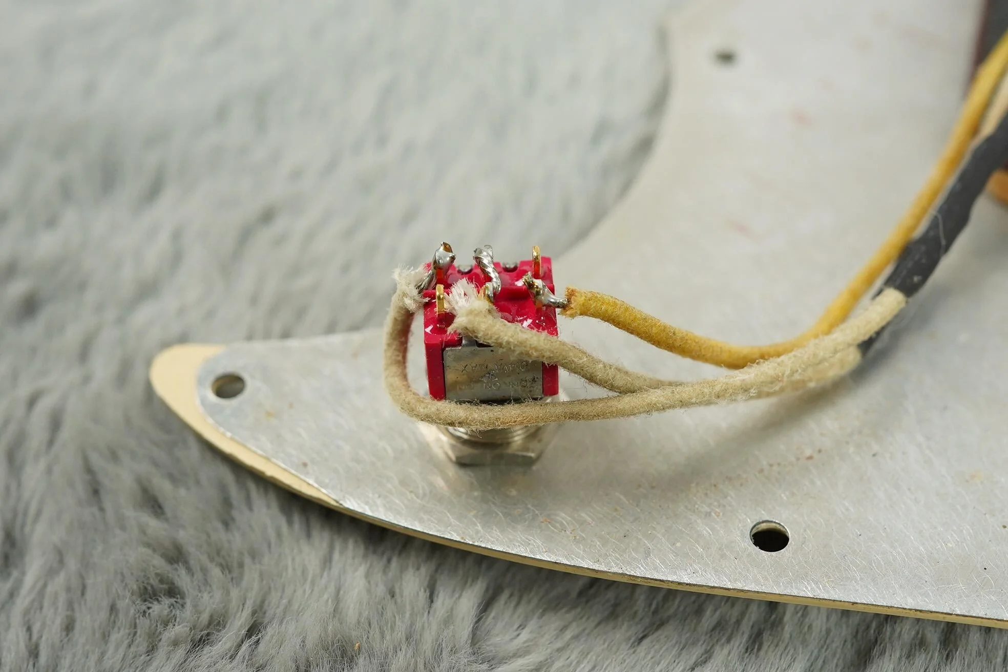 1960 Fender Duo-Sonic + OHSC - Image 49