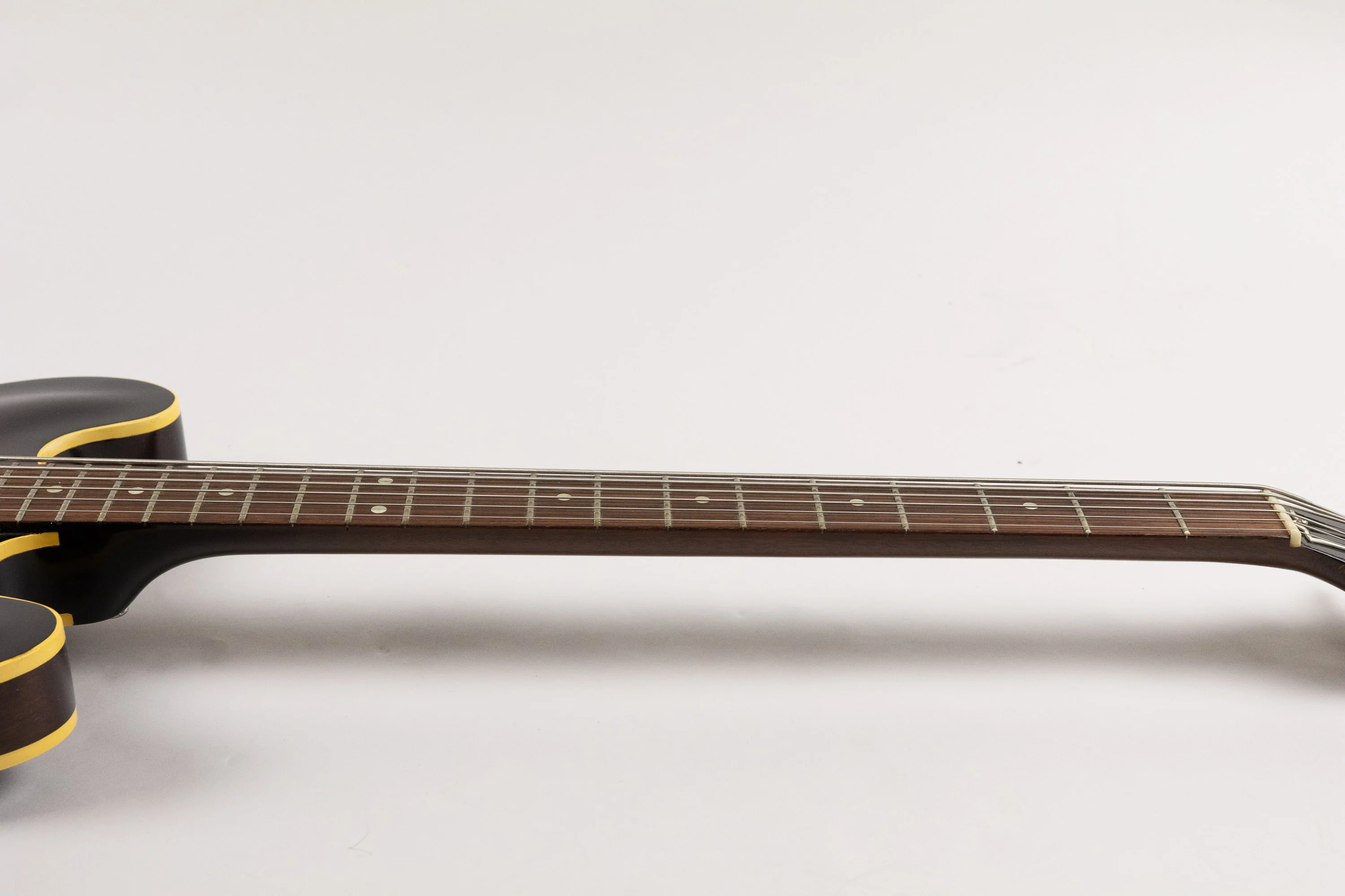 1960 Gibson EB-6, Sunburst ex-Tom Petersson (Cheap Trick) - Image 19