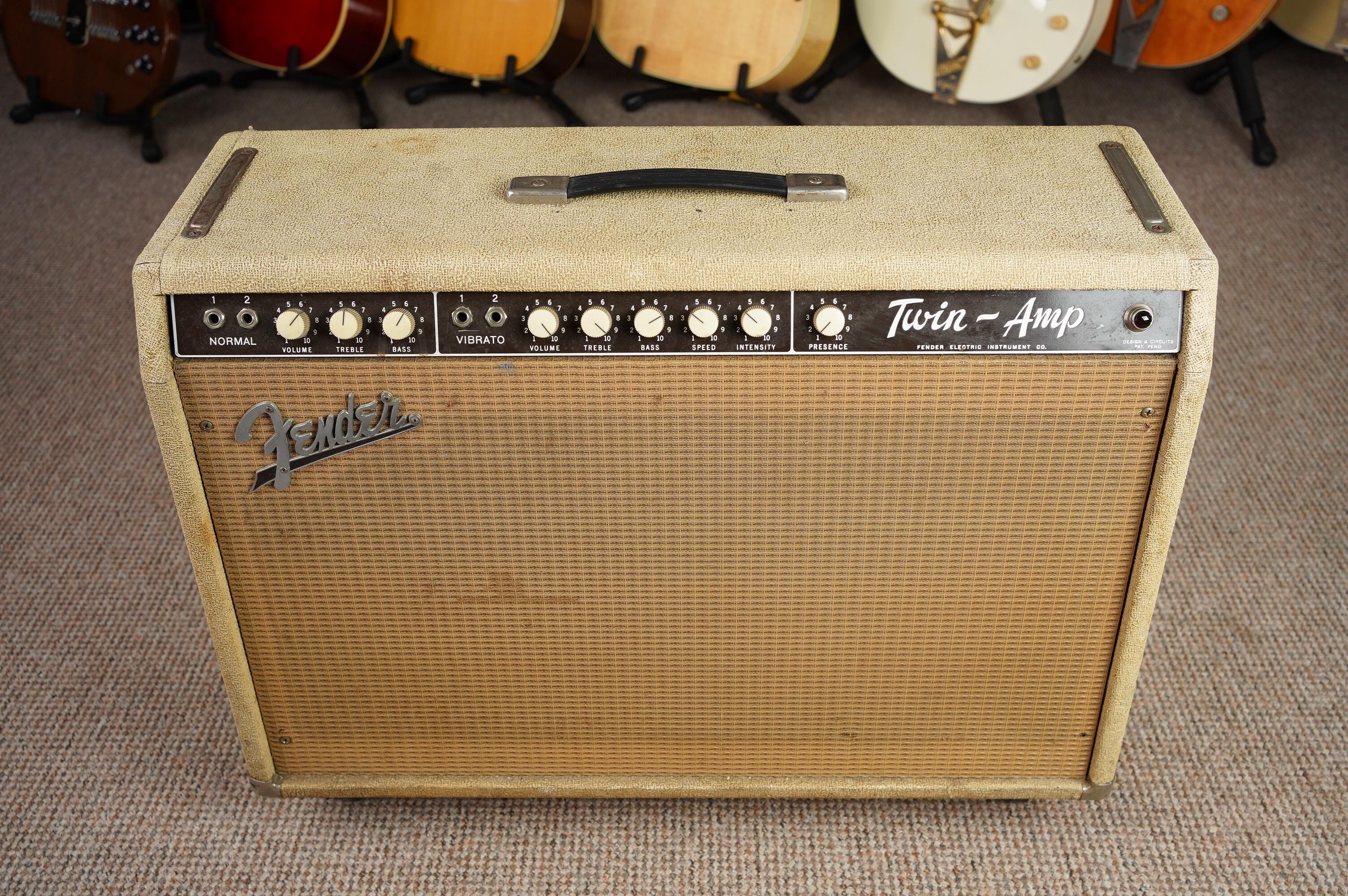 1962 Fender Twin Amp, White Tolex - Image 2