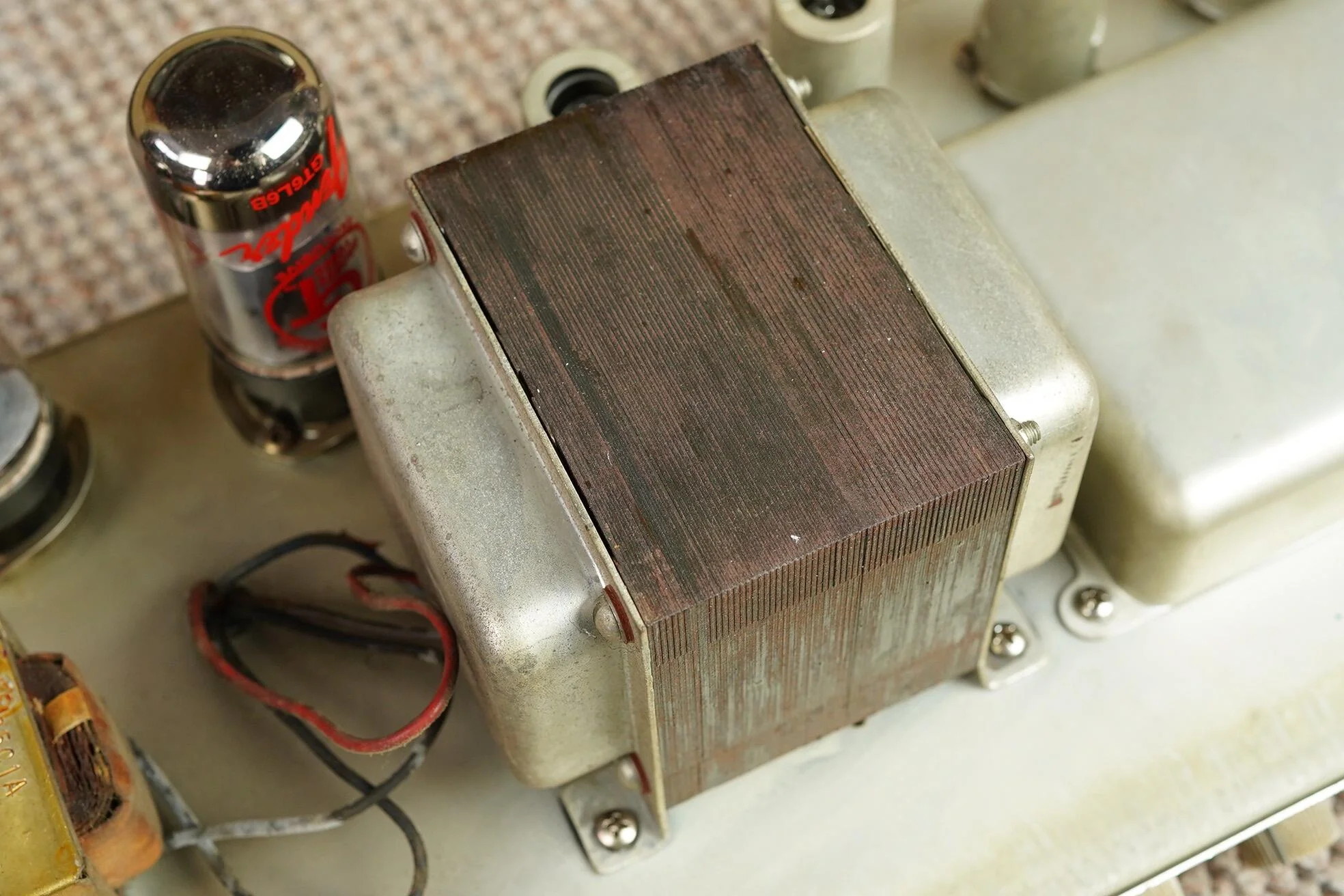 1962 Fender Twin Amp, White Tolex - Image 37