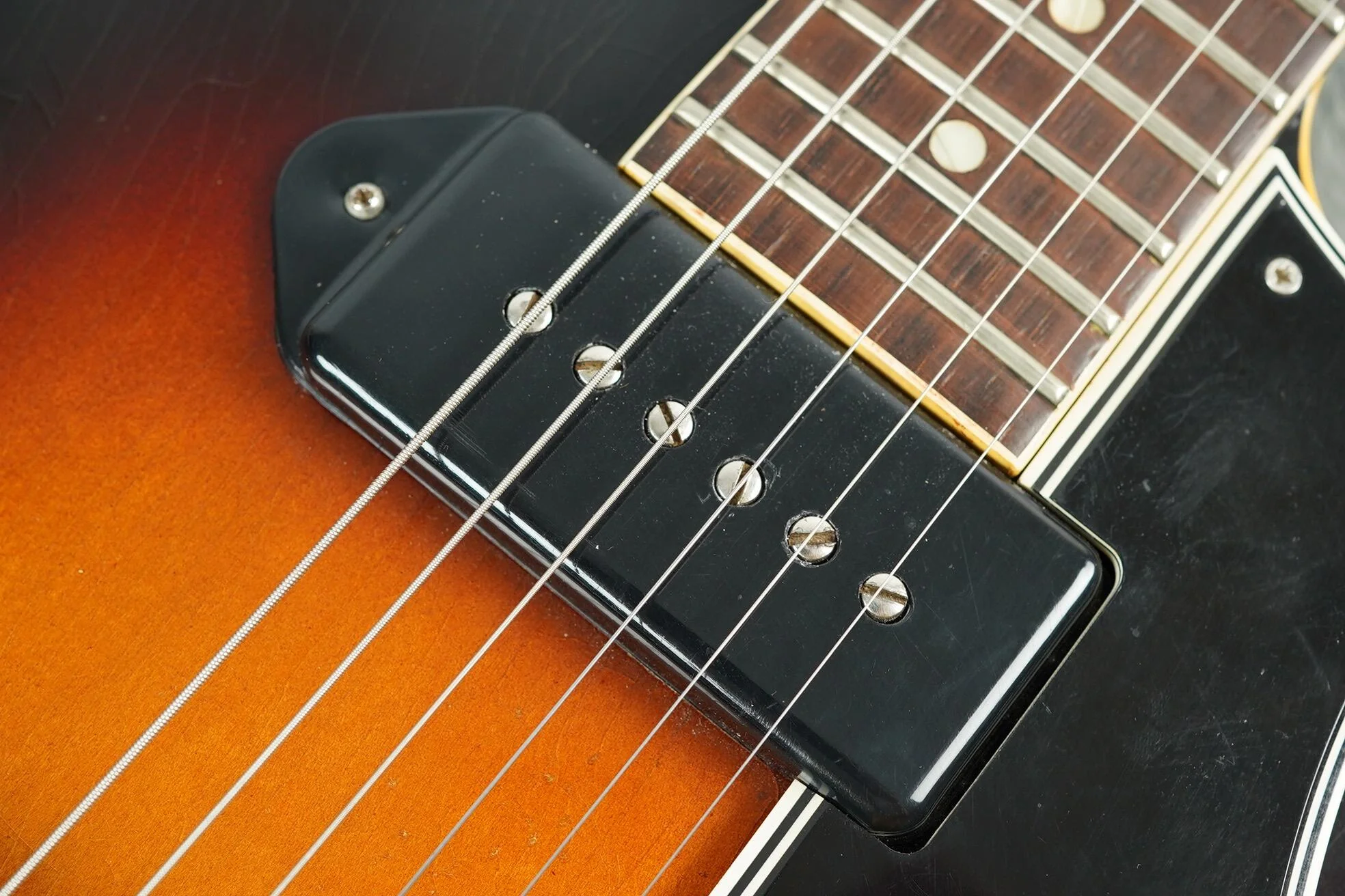 1962 Gibson ES-330 TD, Sunburst + HSC - Image 10