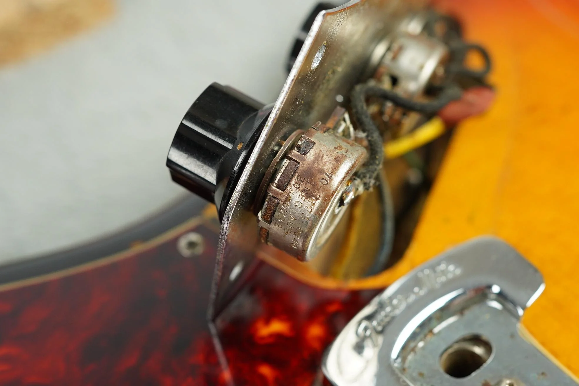 1962 Fender Jaguar, Sunburst, Early Example + OHSC - Image 47