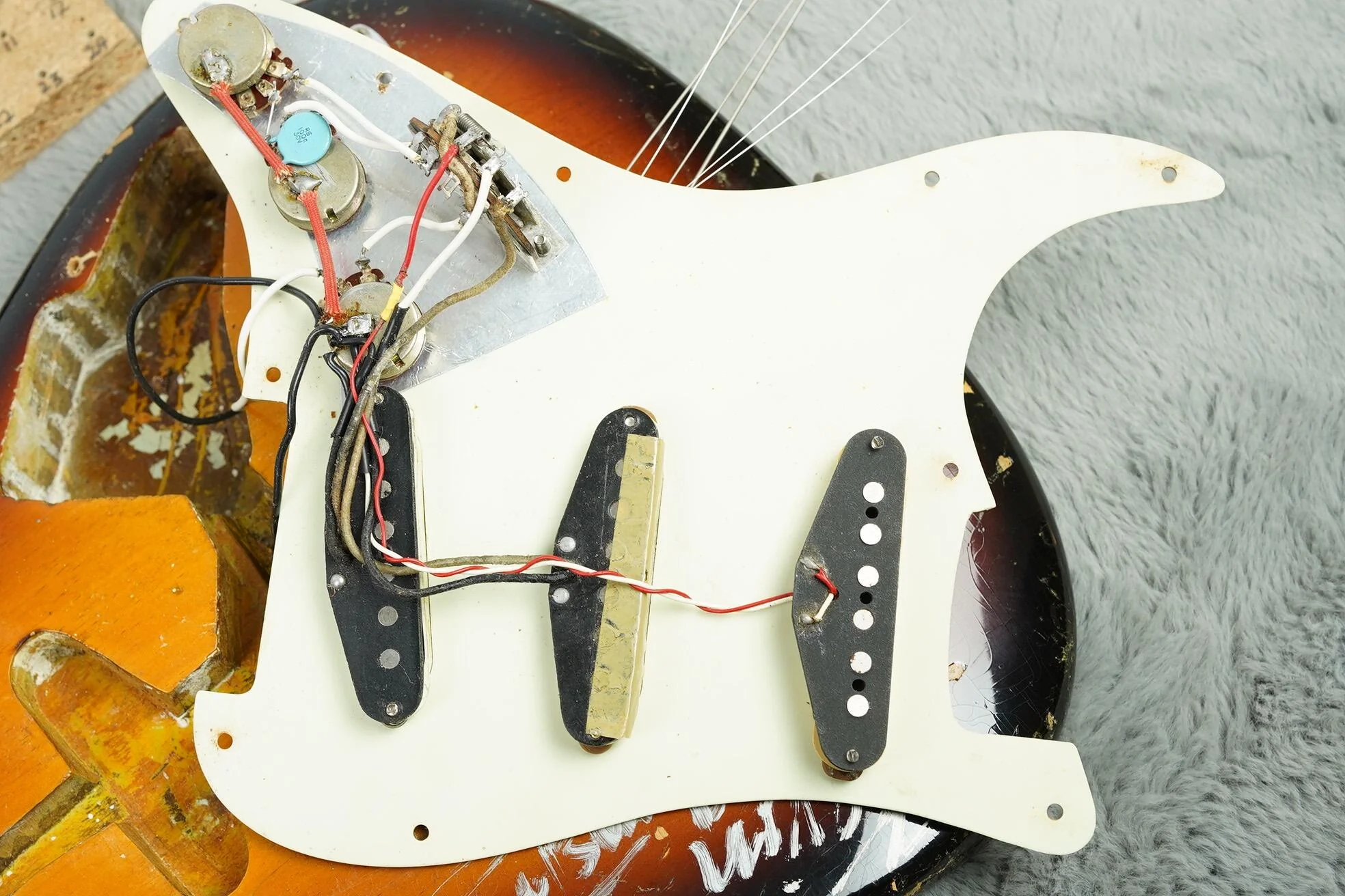 1963 Fender Stratocaster, David Bowie Signed/Live Aid Provenance - Image 44