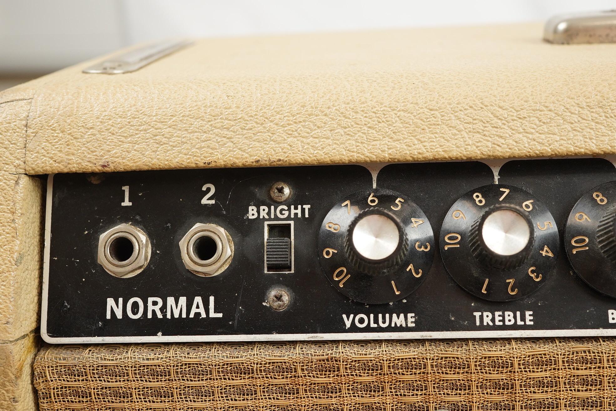 1963 Fender Tremolux Head + Cab, Blonde - Export version - Image 10