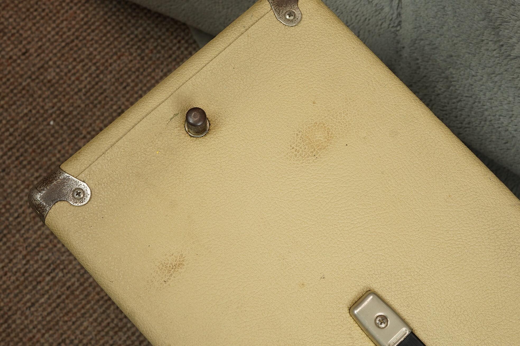 1963 Fender Tremolux Head + Cab, Blonde - Export version - Image 38