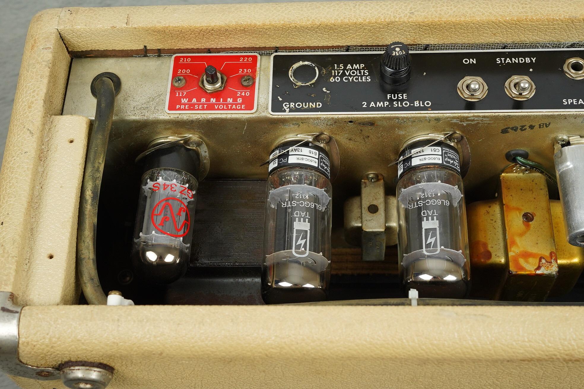 1963 Fender Tremolux Head + Cab, Blonde - Export version - Image 61