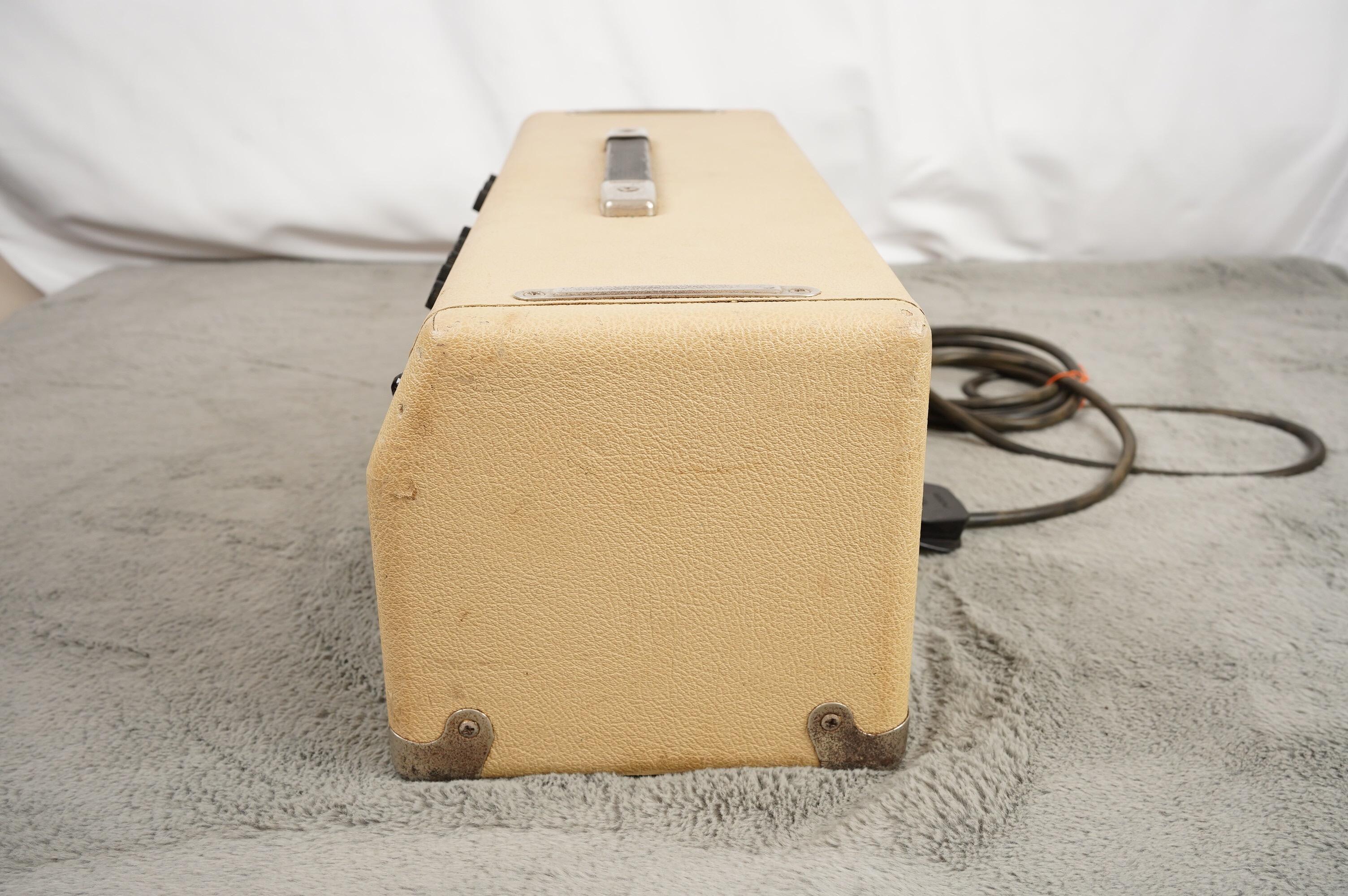 1963 Fender Tremolux Head + Cab, Blonde - Export version - Image 7