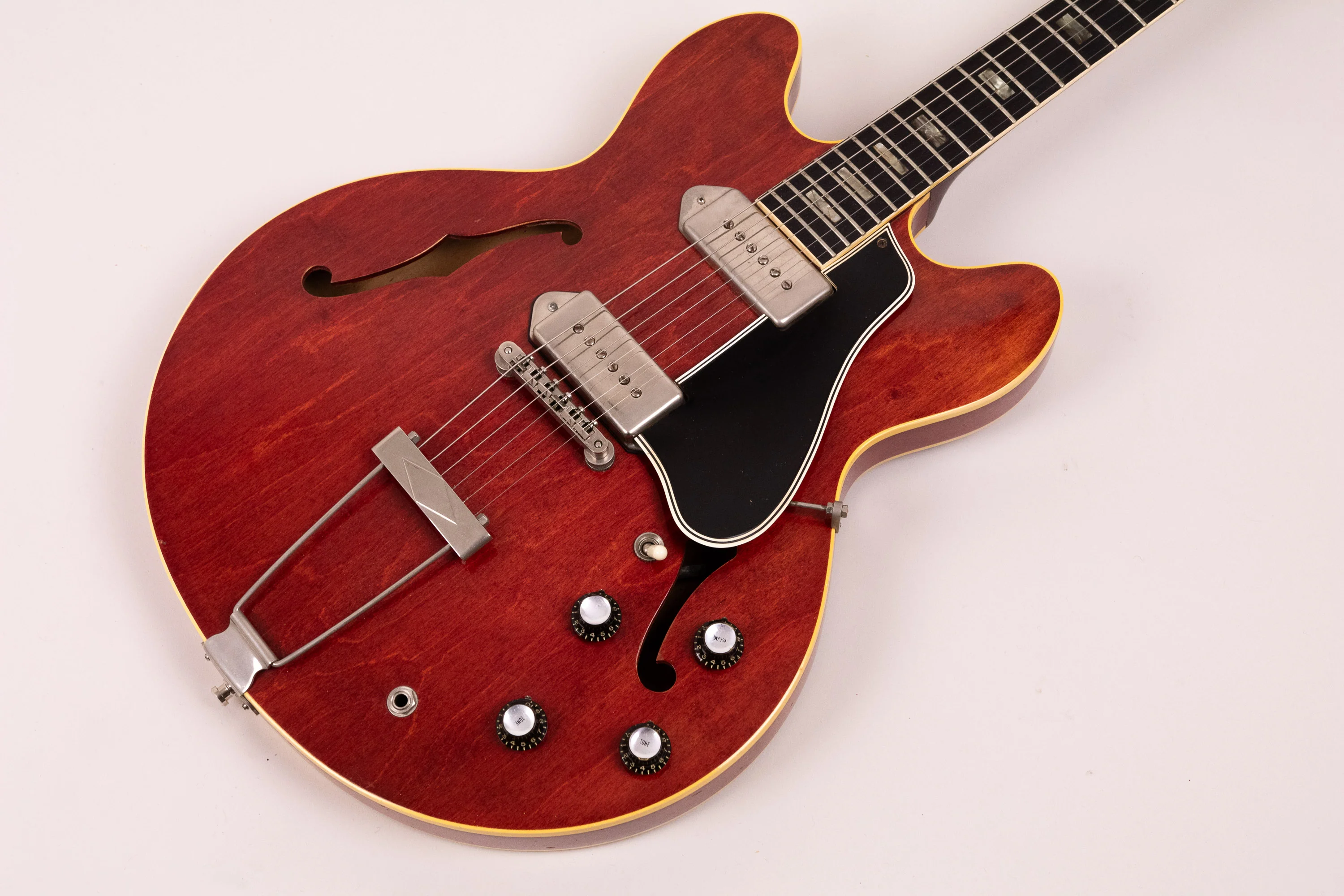 1963 Gibson ES-330 TDC, Cherry - Image 2