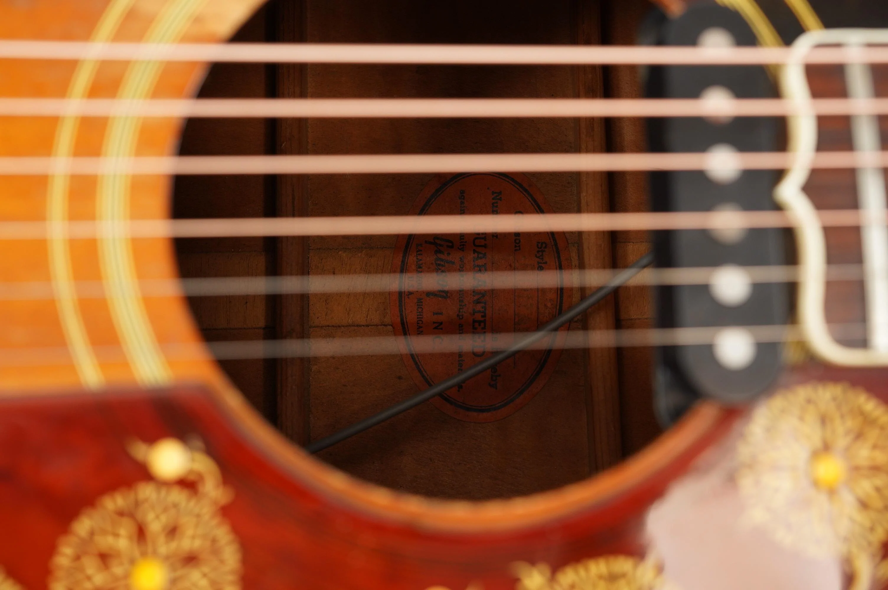 1963 Gibson J-200, Sunburst + HSC - Image 13