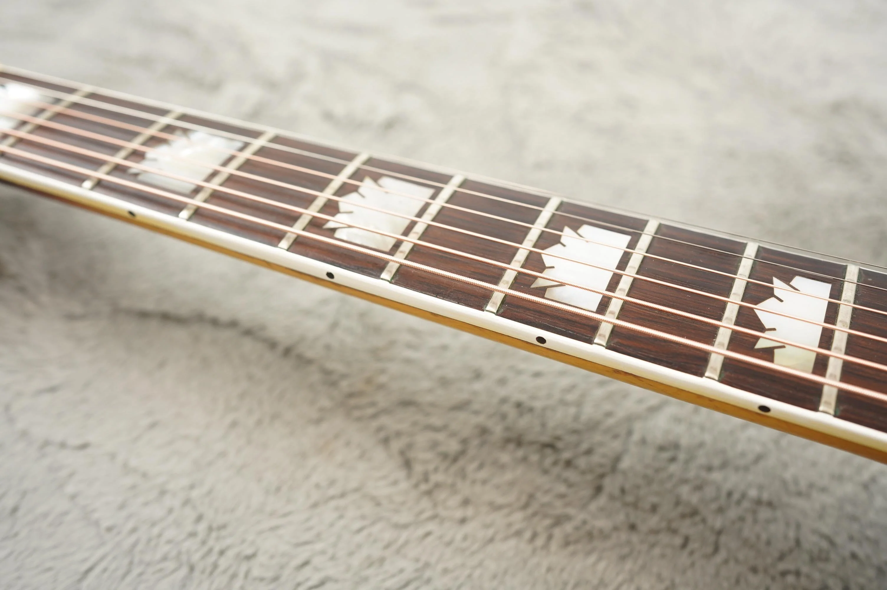 1963 Gibson J-200, Sunburst + HSC - Image 23