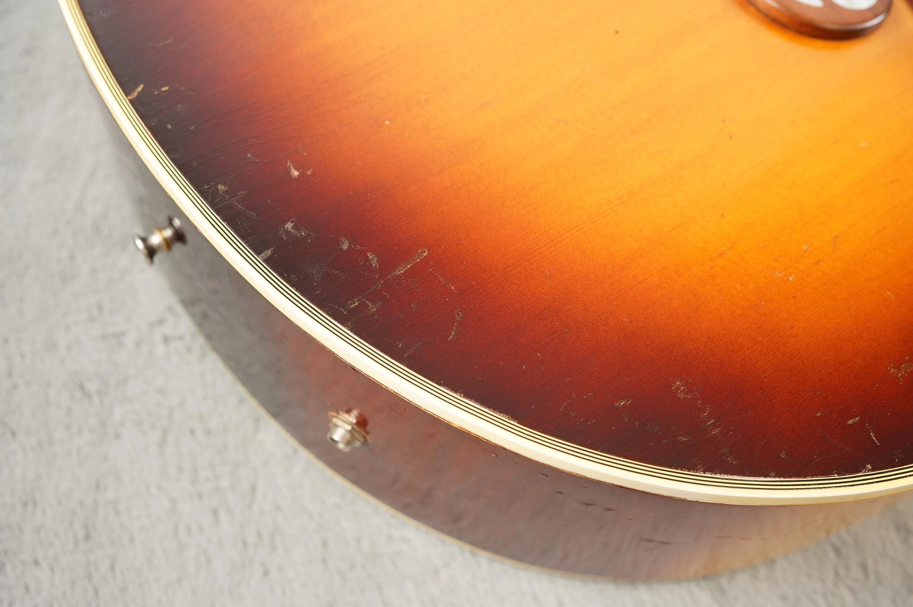 1963 Gibson J-200, Sunburst + HSC - Image 7