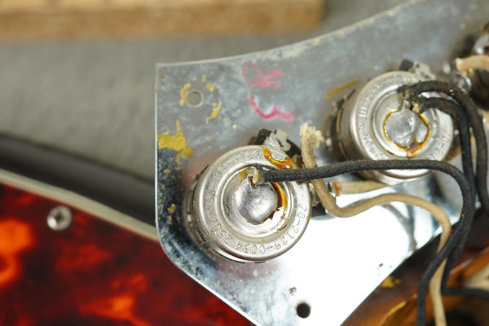 1964 Fender Jazz Bass Sunburst + OHSC - Image 42