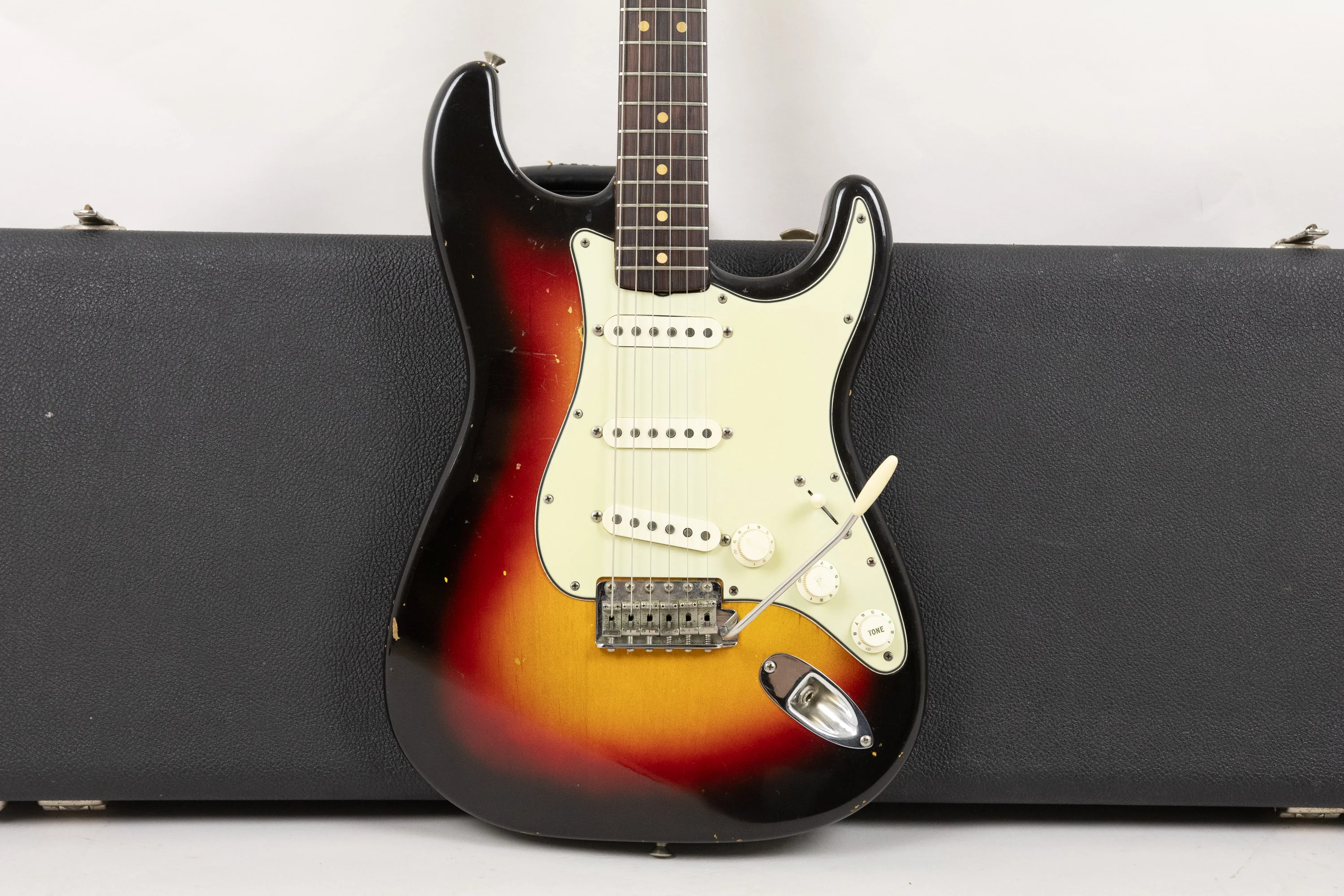 1964 Fender Stratocaster, Sunburst
