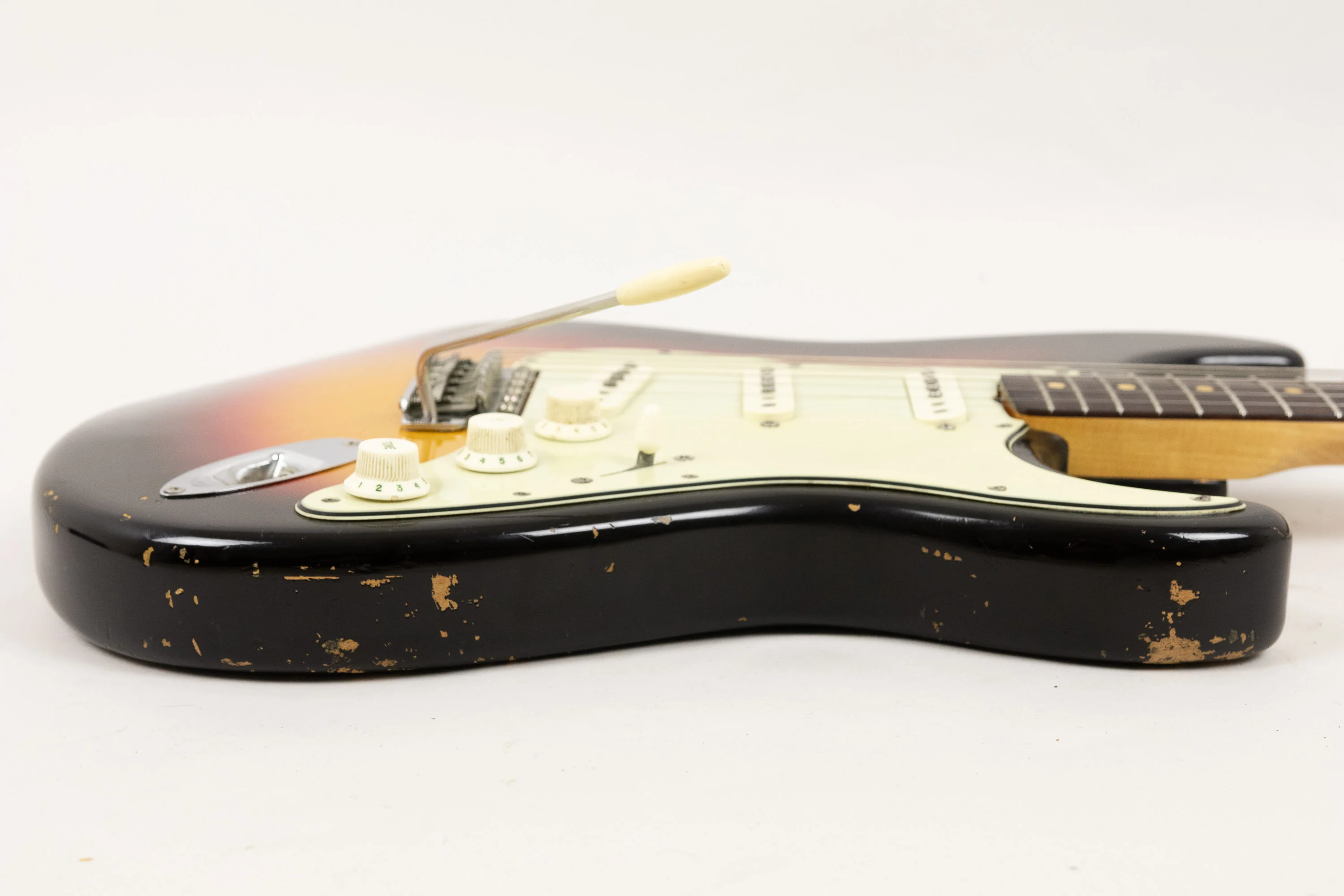 1964 Fender Stratocaster, Sunburst - Image 18