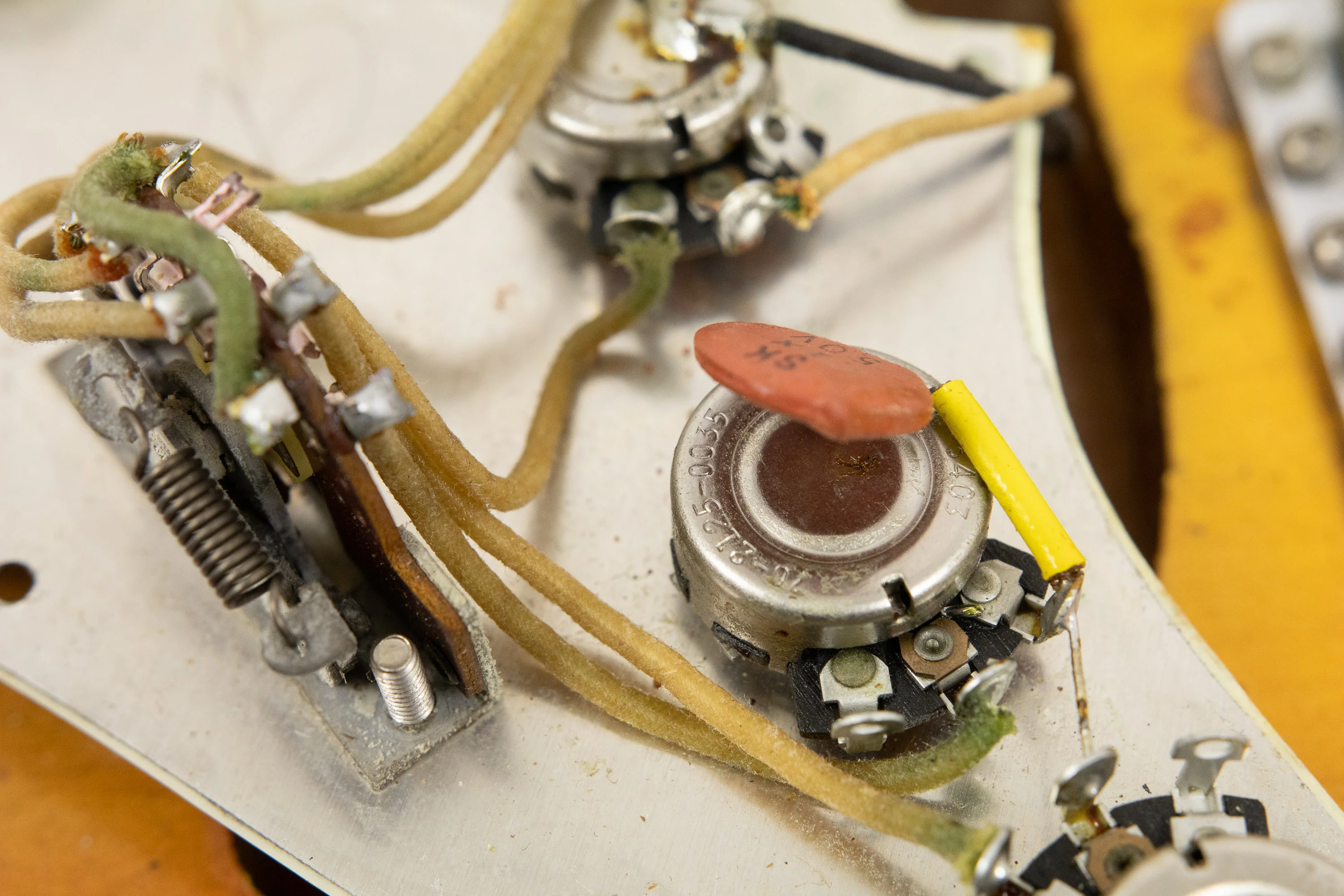 1964 Fender Stratocaster, Sunburst - Image 41