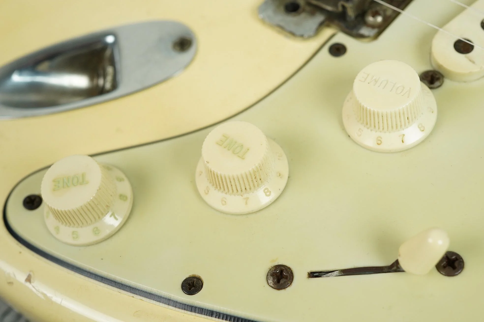 1964 Fender Stratocaster, Korina Body, Olympic White - One Owner + OHSC - Image 32