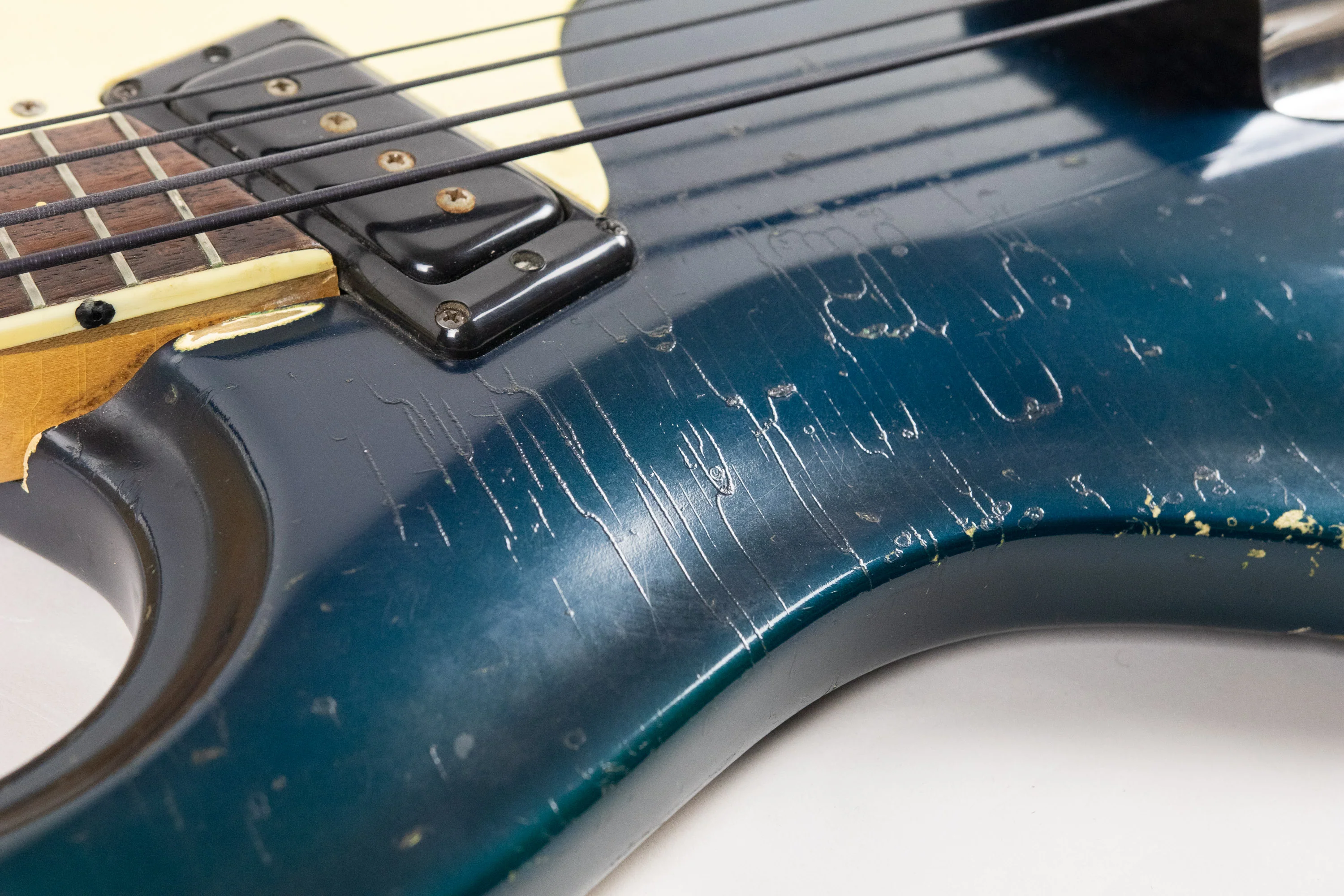 1965/66 Mosrite Ventures Bass, Ink Blue - Image 22