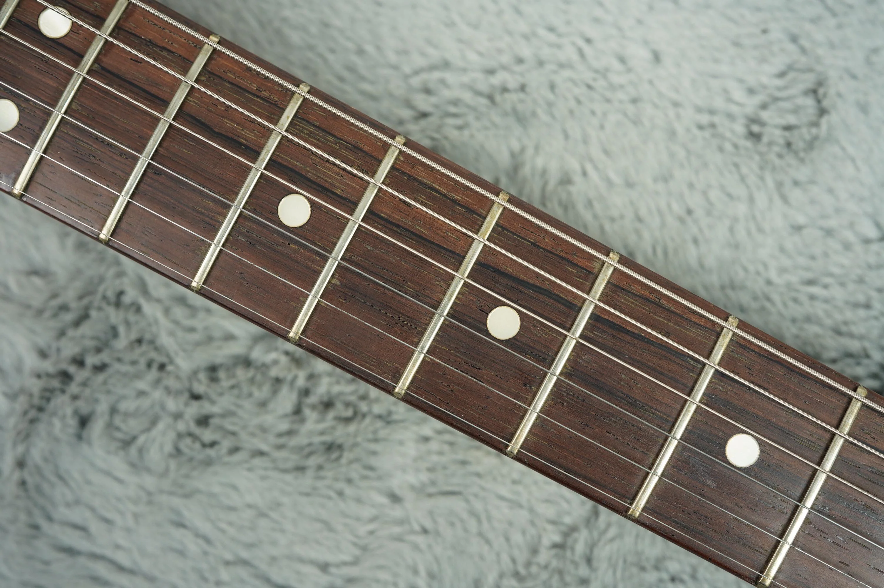 1965 Fender Stratocaster Olympic White ex Buddy Guy + OHSC - Image 17