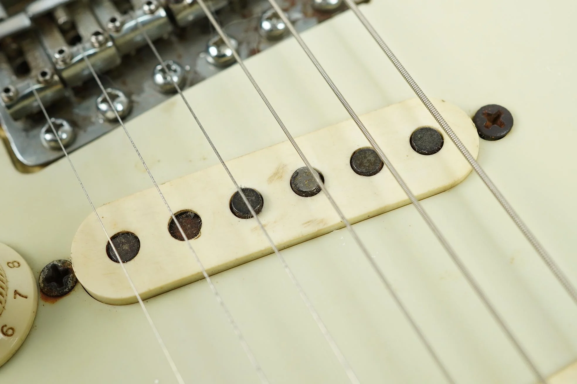 1965 Fender Stratocaster Olympic White ex Buddy Guy + OHSC - Image 27