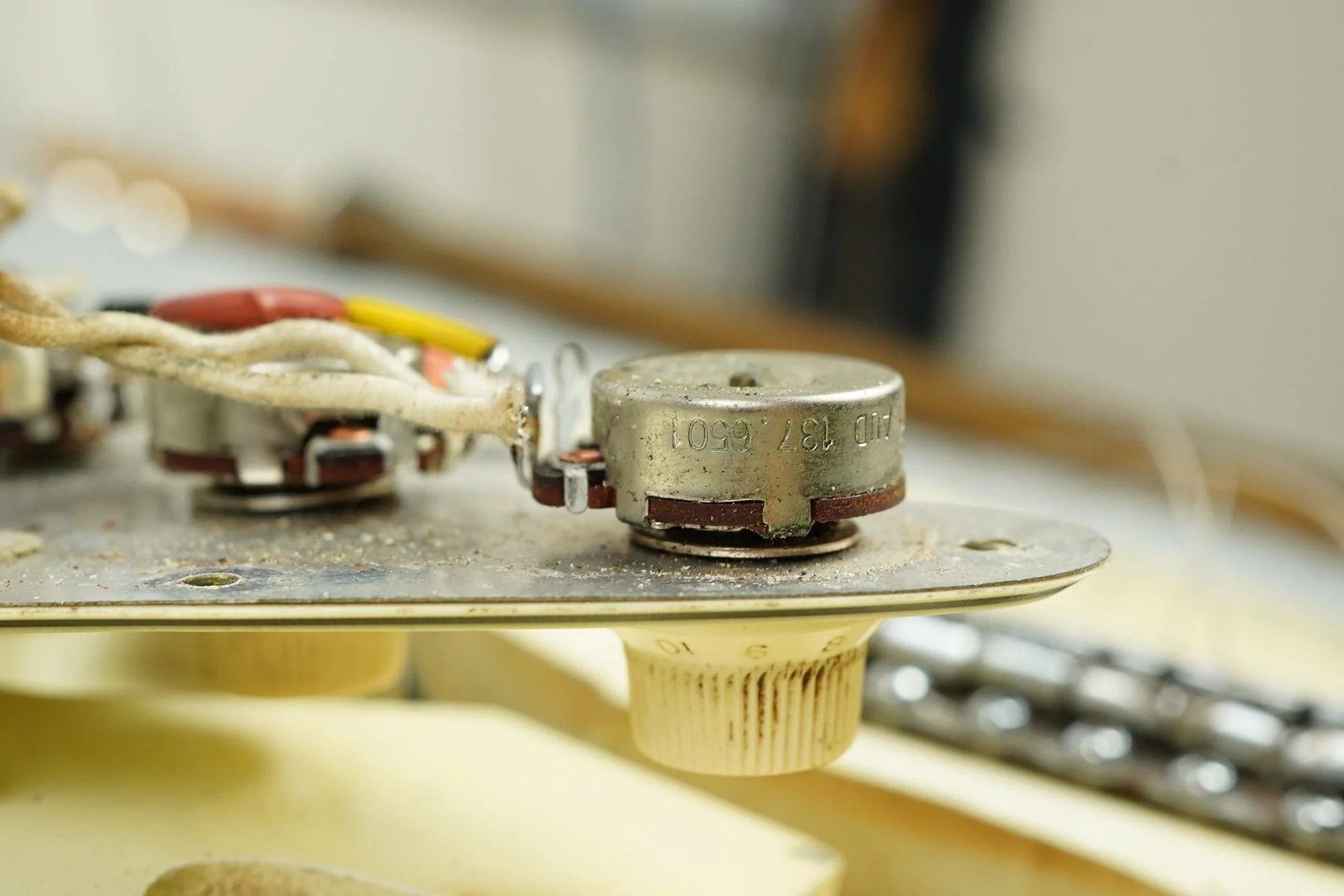1965 Fender Stratocaster Olympic White ex Buddy Guy + OHSC - Image 51