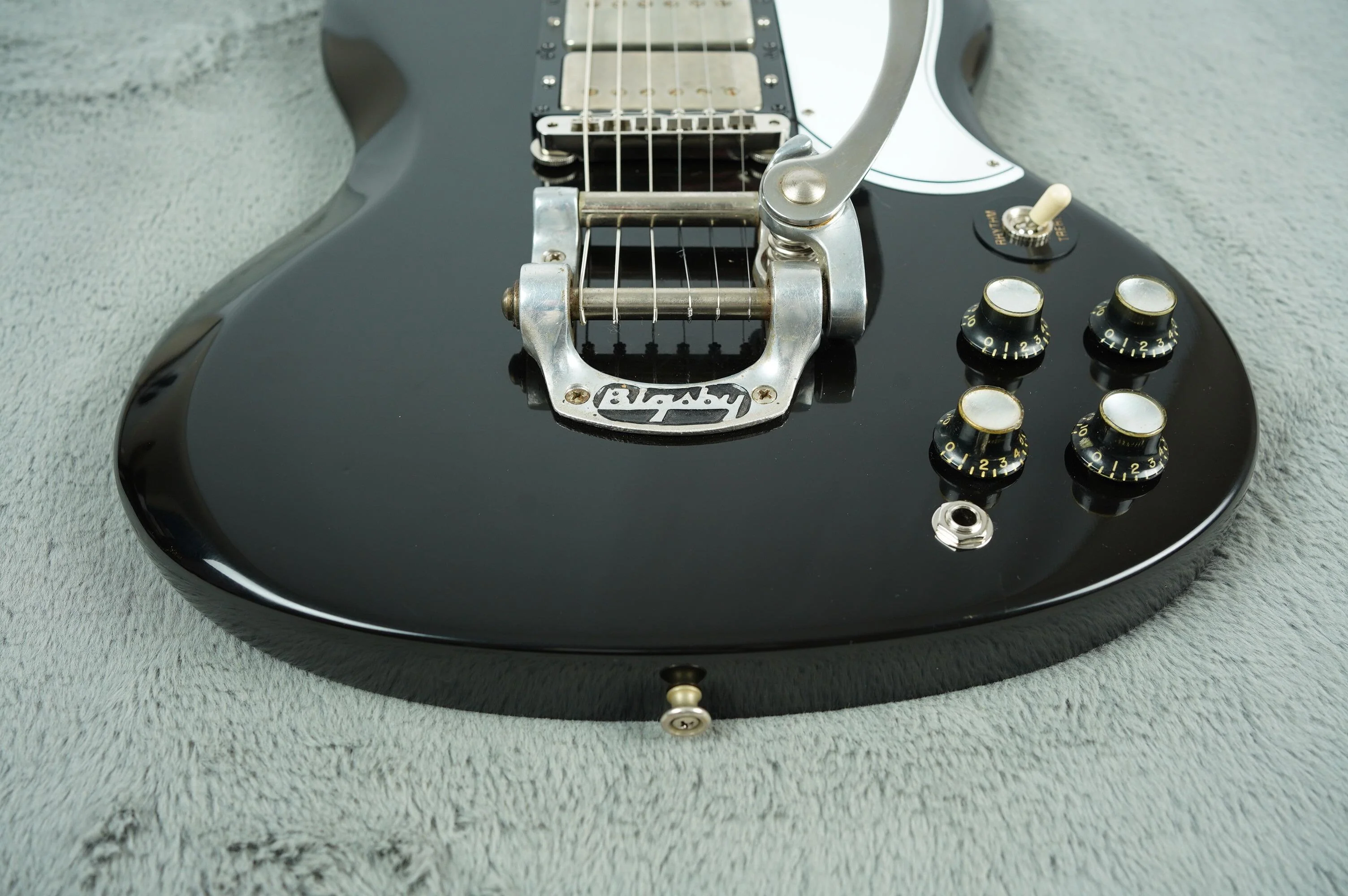 1965 Gibson SG Custom, Refin Black + HSC - Image 7