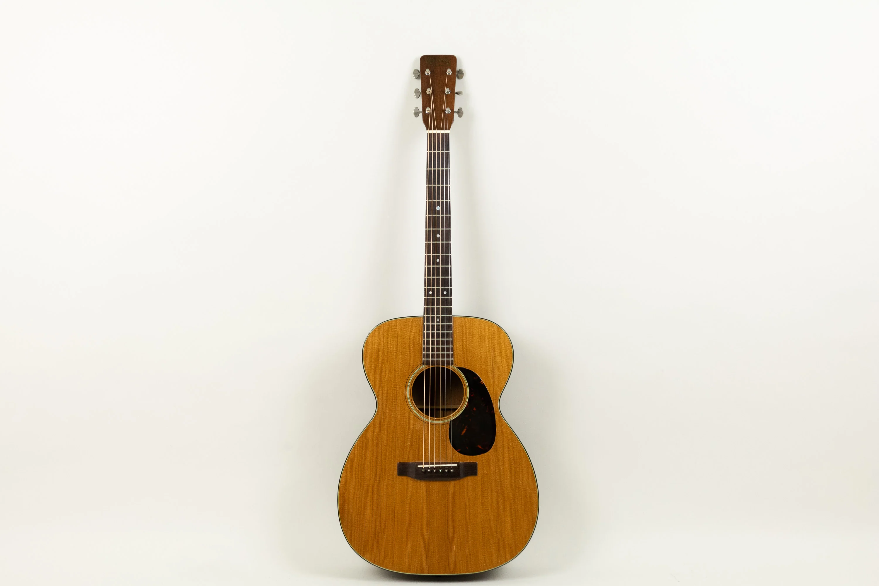 1965 Martin 000-18 - Image 3