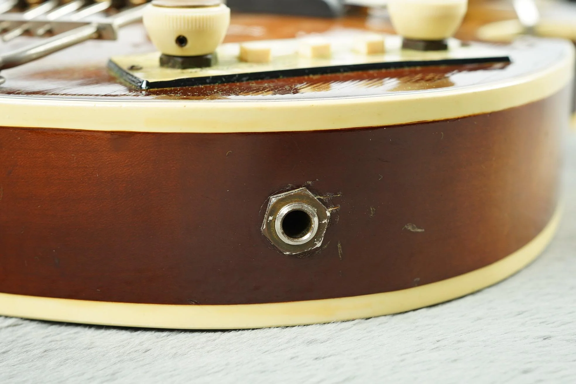 1966 Hofner Violin Bass + OHSC - Image 13