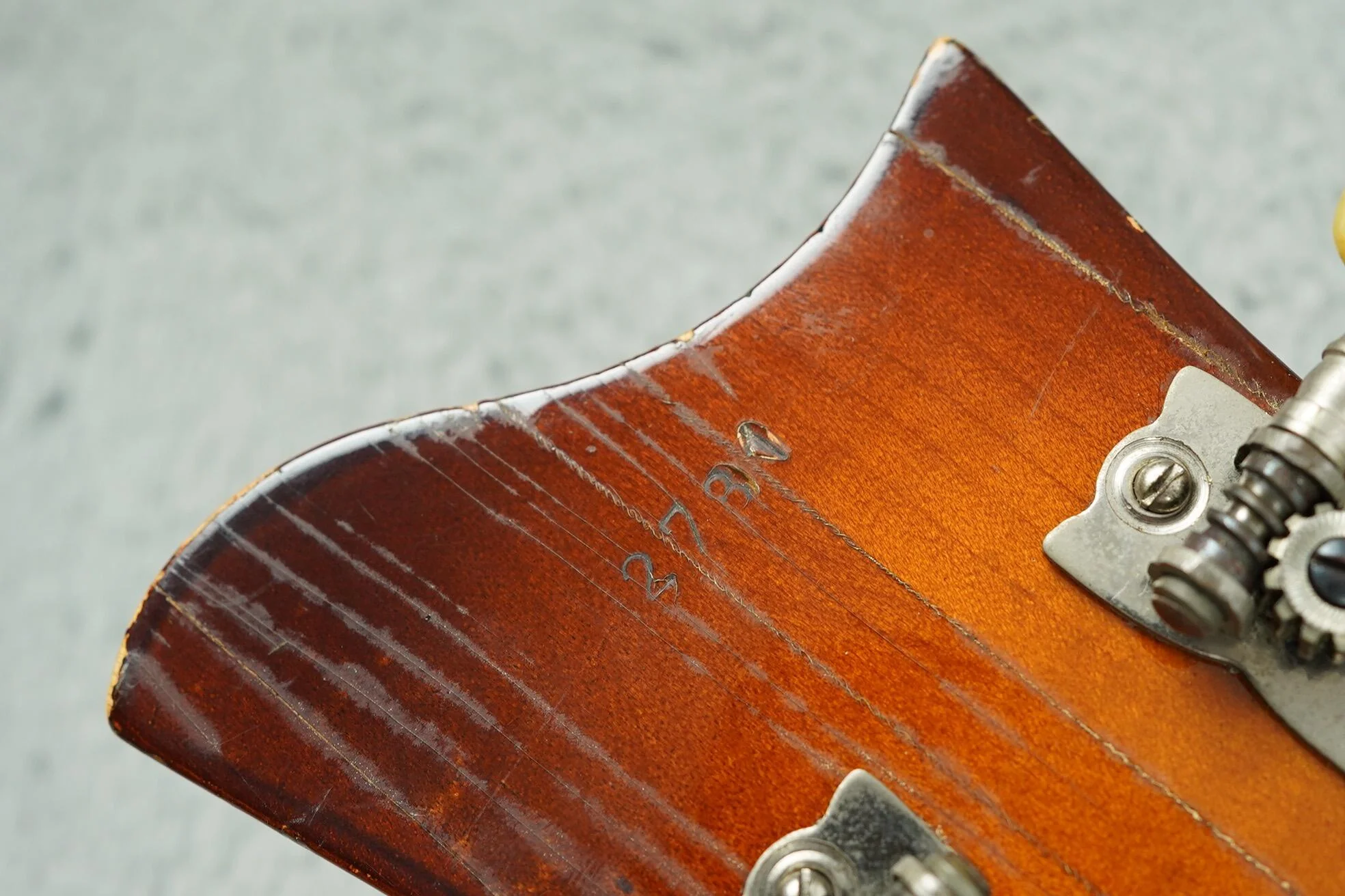 1966 Hofner Violin Bass + OHSC - Image 33