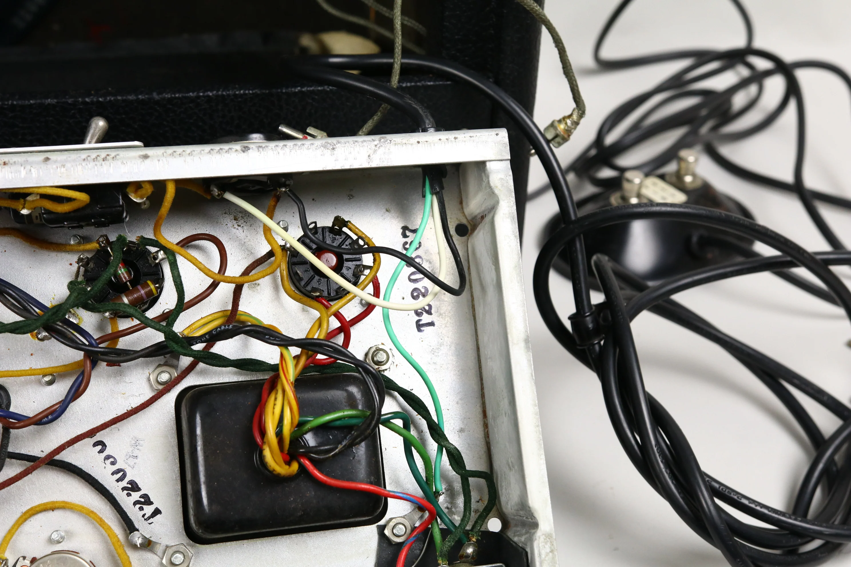1967 Fender Deluxe Reverb, Black Panel - Image 24