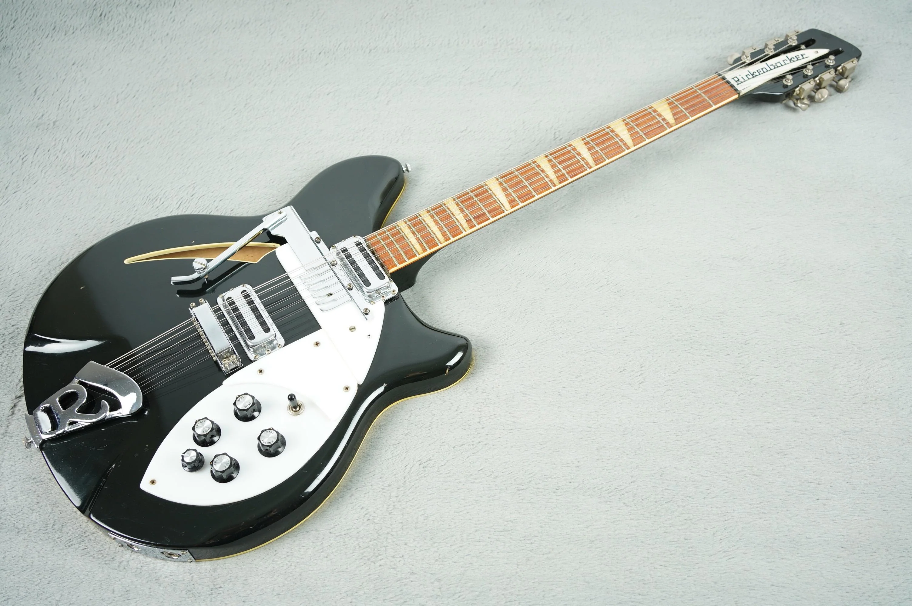 1967 Rickenbacker 366-12 Jet Glow + OHSC - Image 6