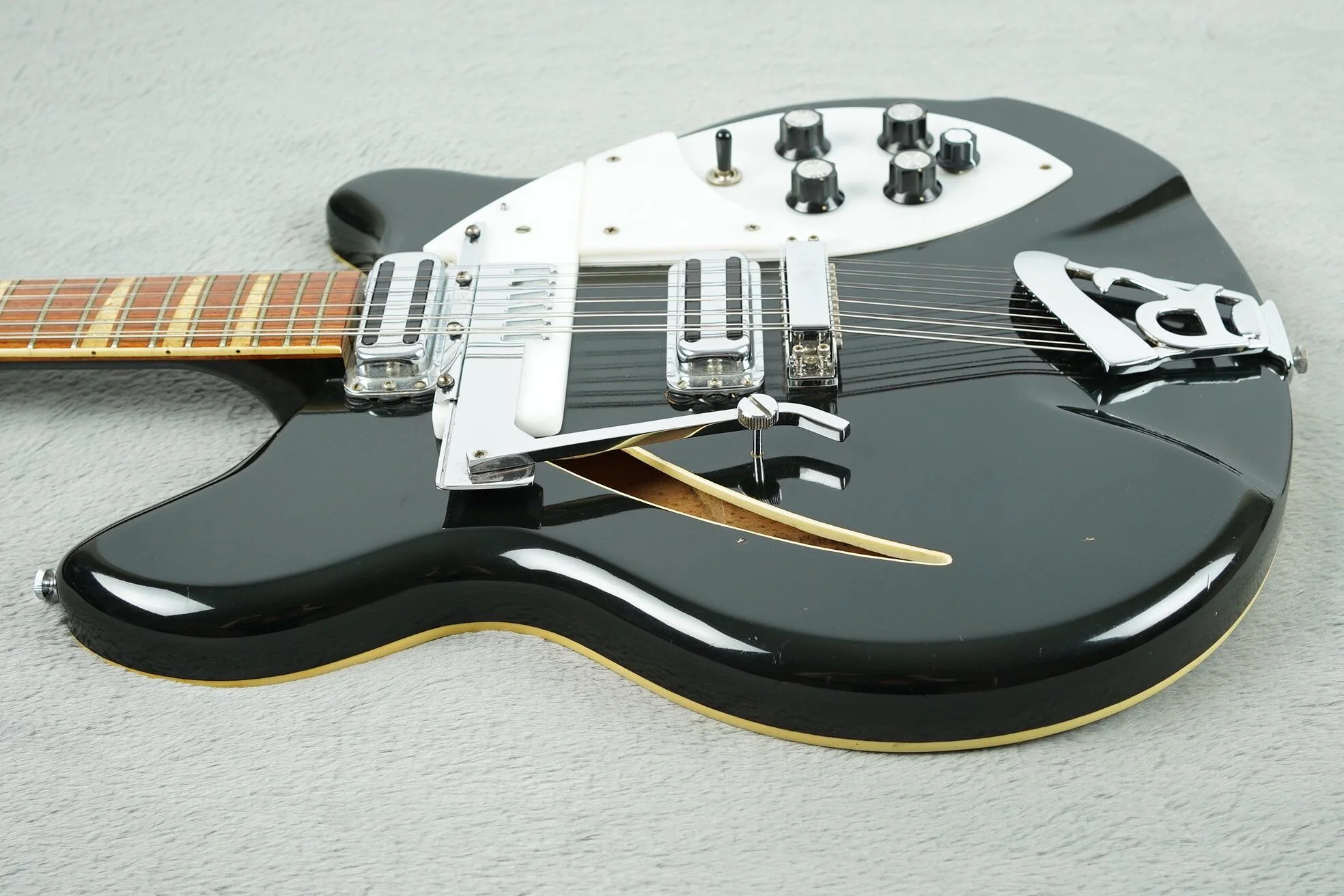 1967 Rickenbacker 366-12 Jet Glow + OHSC - Image 7