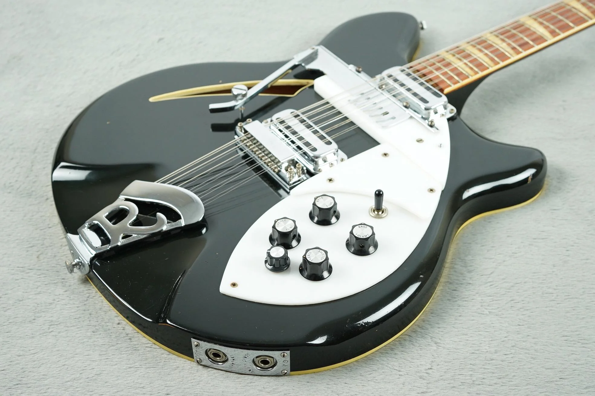 1967 Rickenbacker 366-12 Jet Glow + OHSC - Image 9