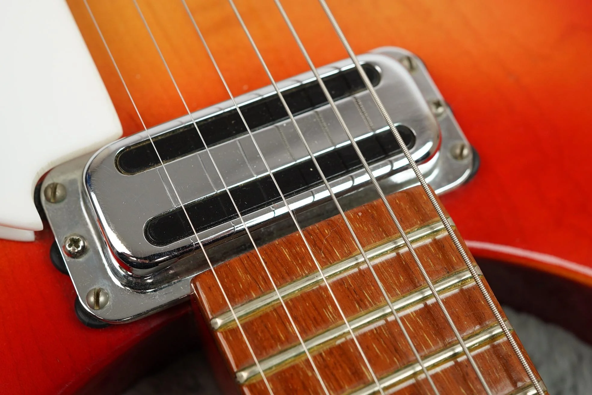 1967 Rickenbacker Rose Morris 1997 + HSC - Image 20