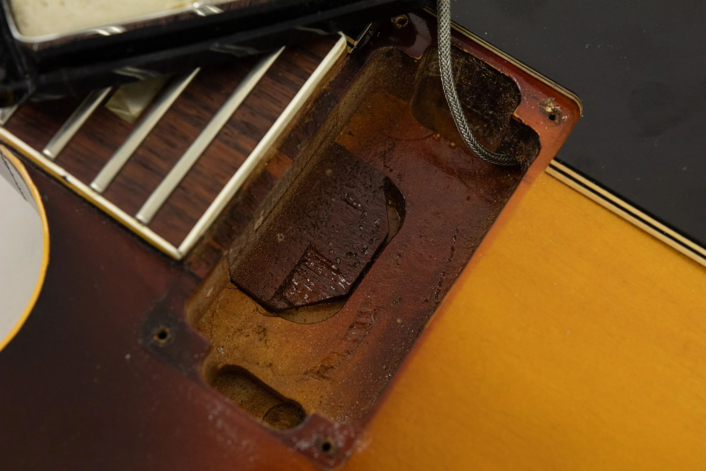 1968 Gibson ES-335TD, Sunburst - Image 28