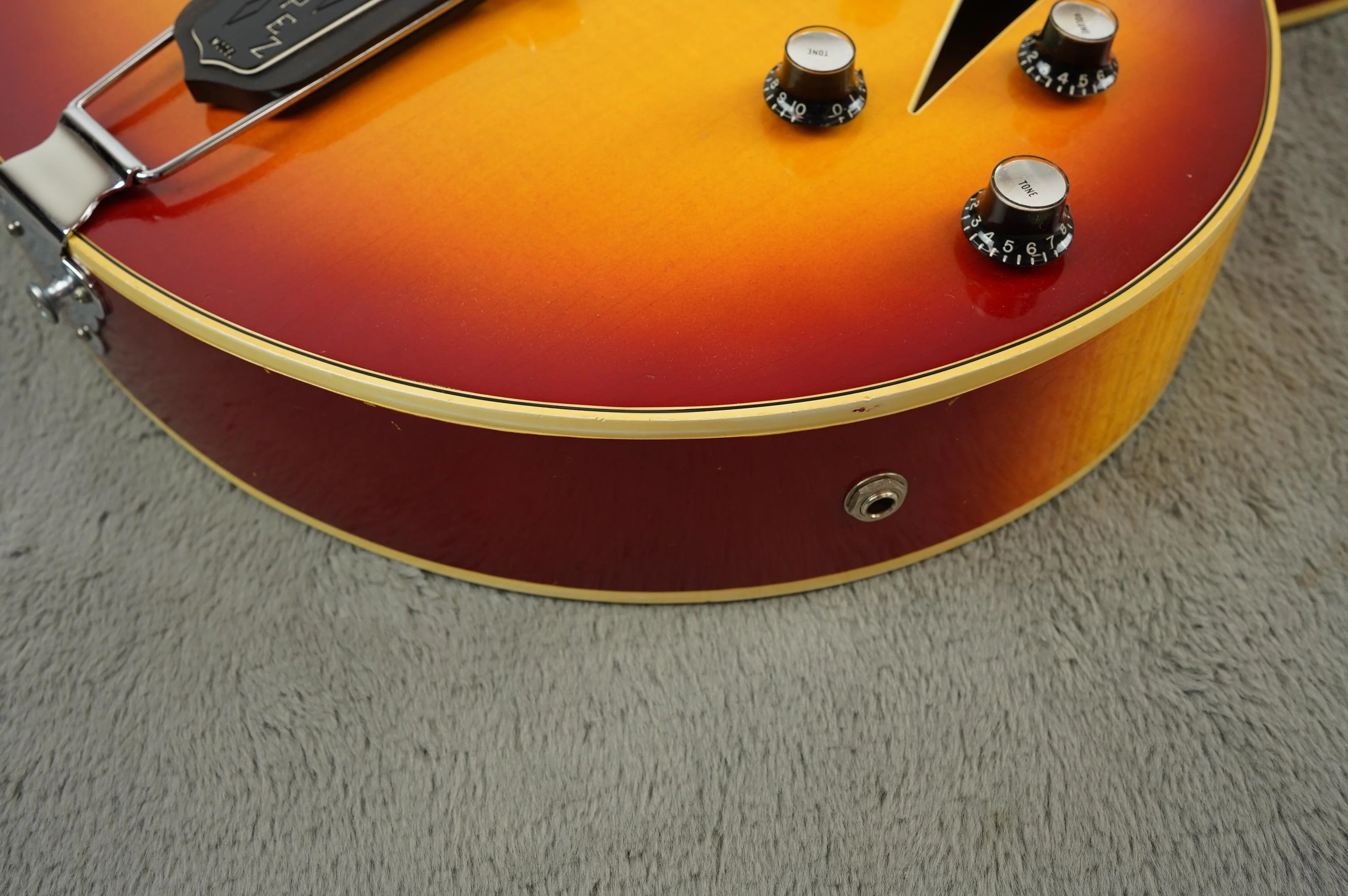1968 Gibson Trini Lopez Custom Deluxe, Sunburst + OHSC - Image 5