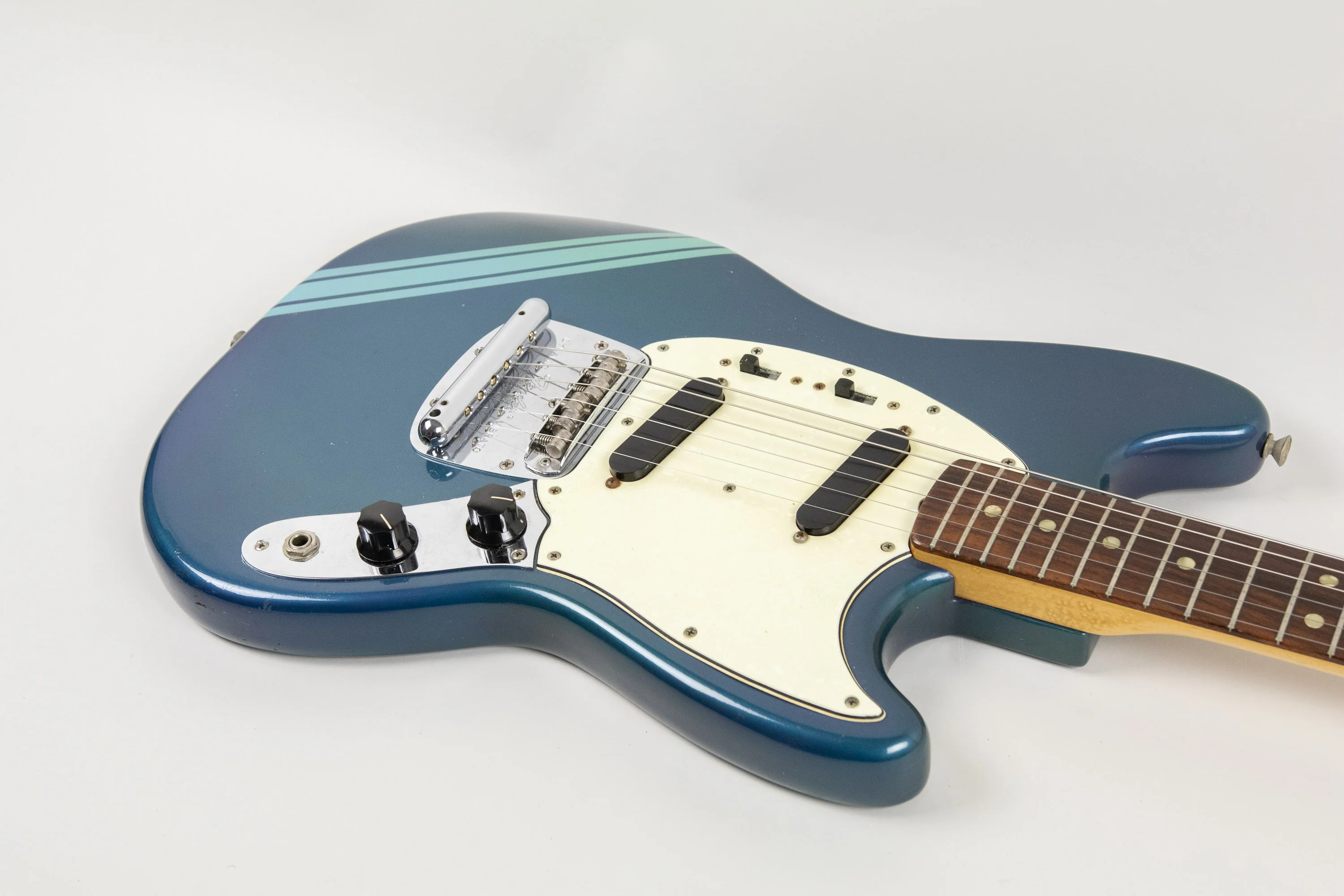 1969 Fender Mustang, Competition Burgundy - Image 18