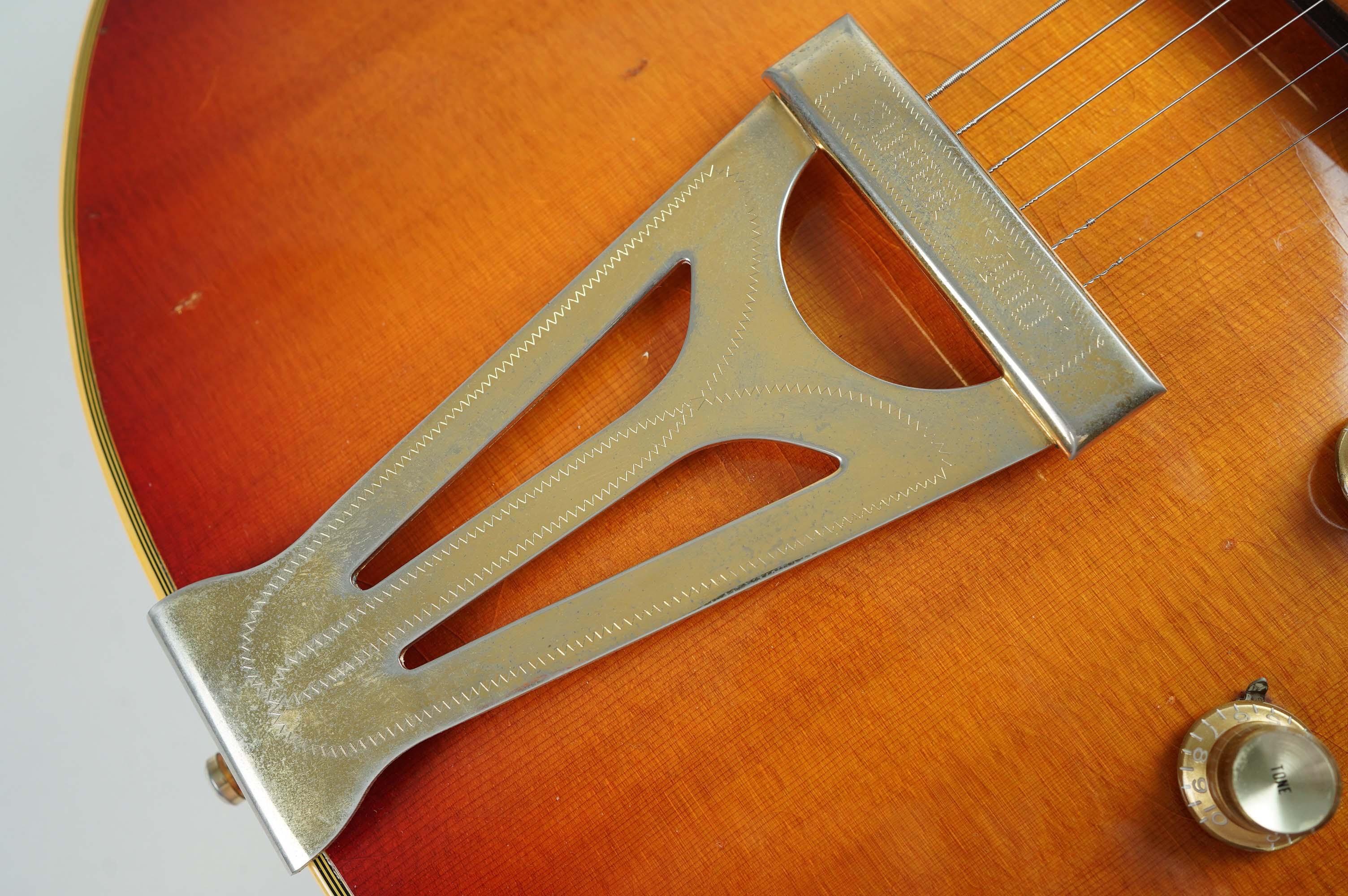 1969 Gibson Super 400 CES, Sunburst - Image 17