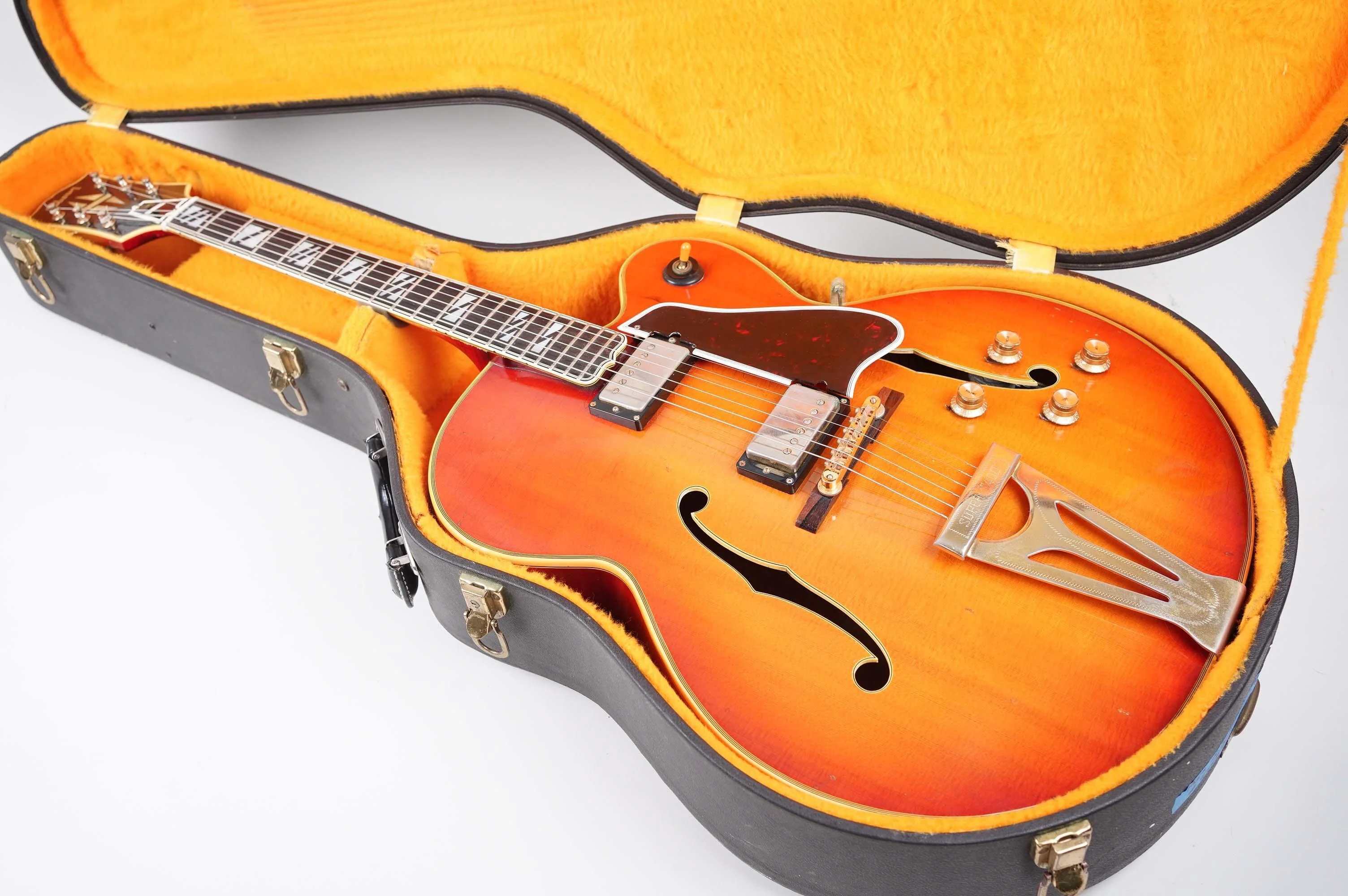 1969 Gibson Super 400 CES, Sunburst - Image 4