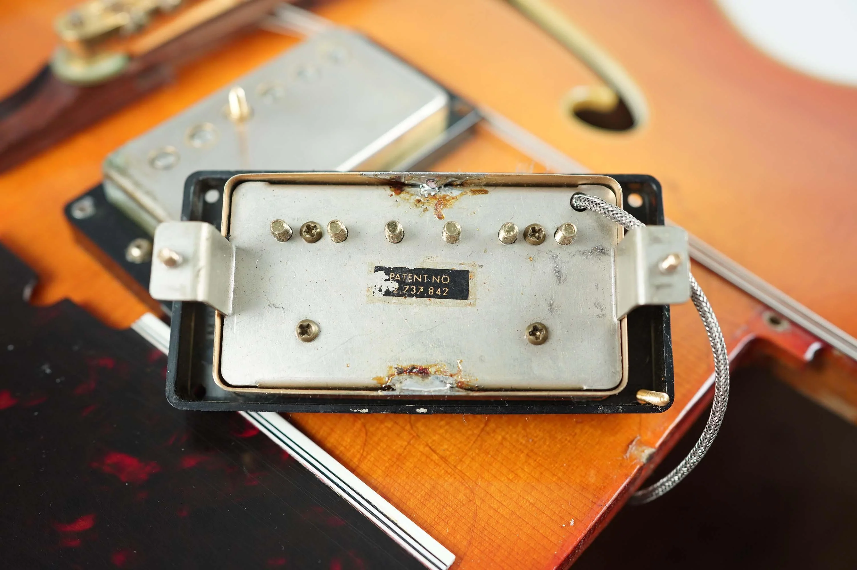 1969 Gibson Super 400 CES, Sunburst - Image 56