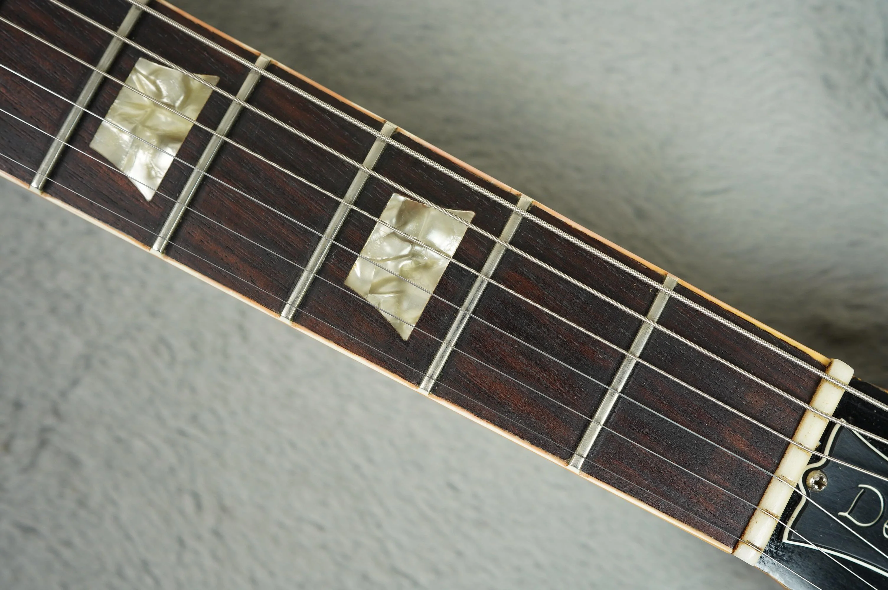 1970 Gibson Les Paul Deluxe top refin + HSC - Image 13