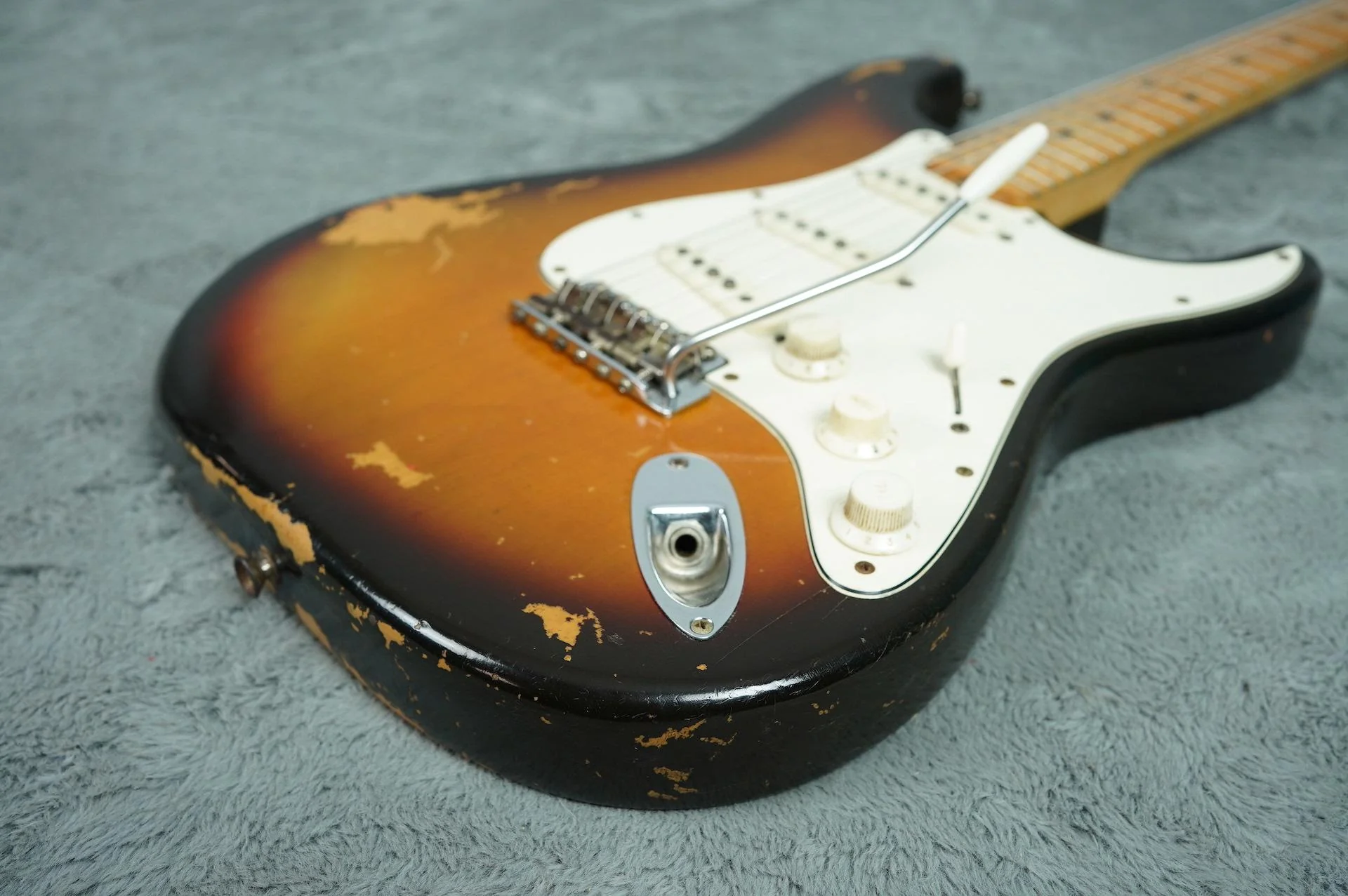 1971 Fender Stratocaster 4 bolt neck + OHSC - Image 10