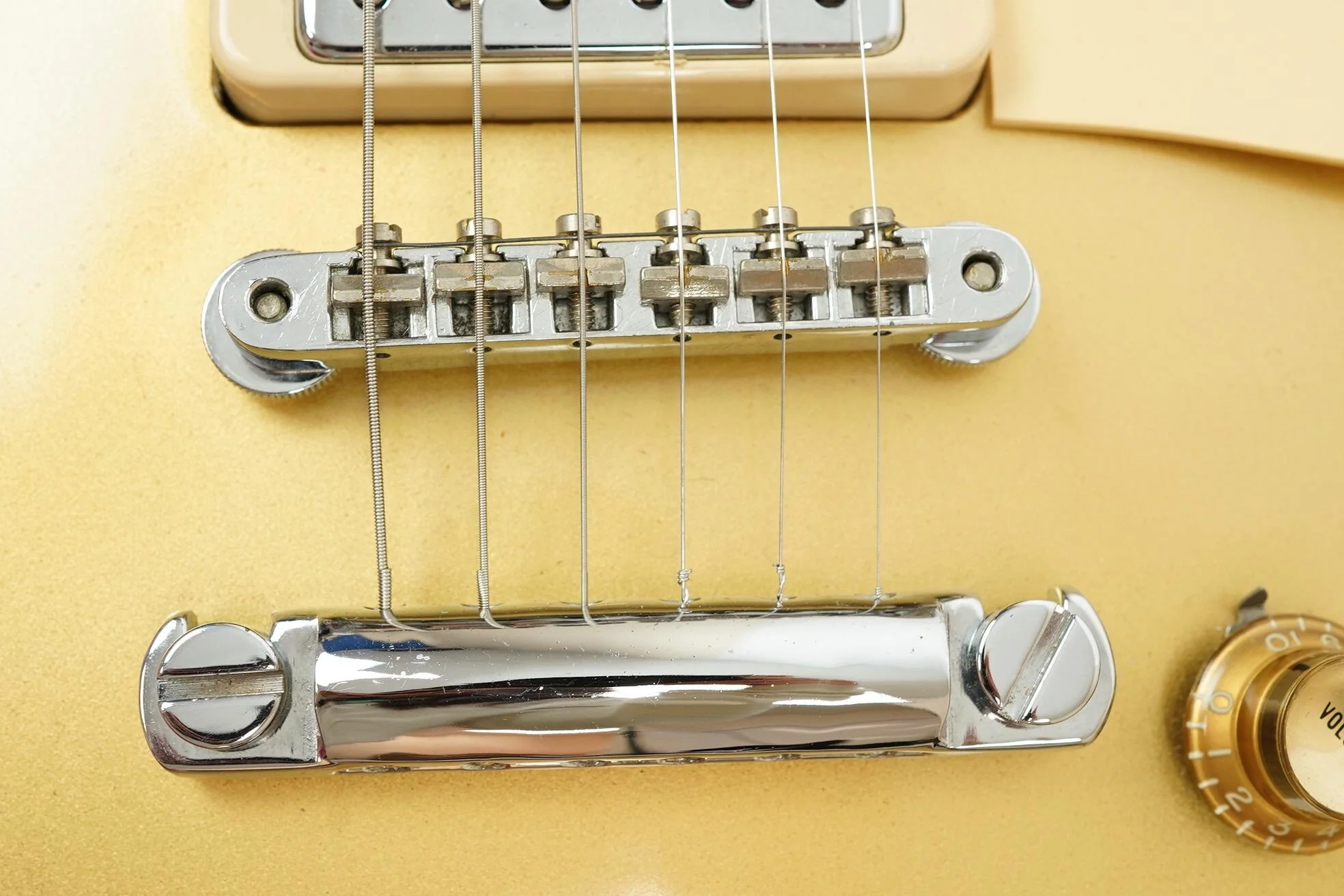 1971 Gibson Les Paul Deluxe Goldtop - Image 13